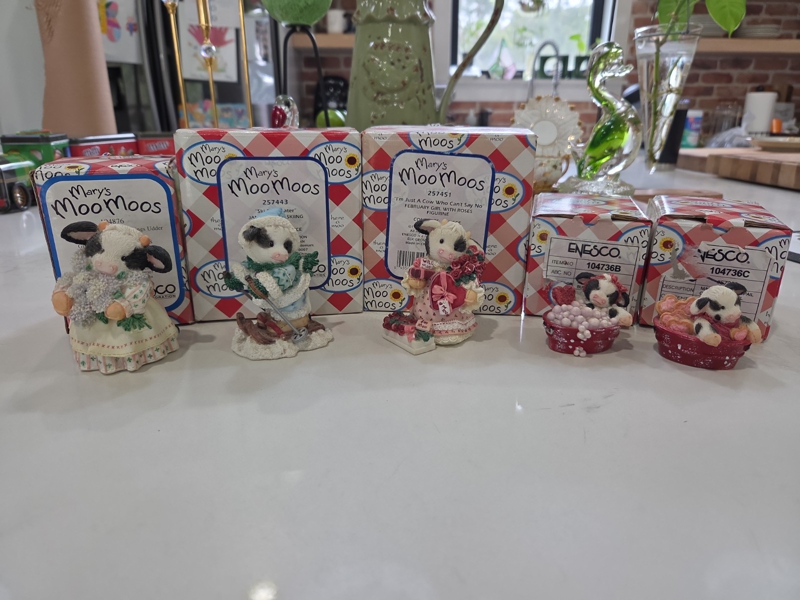 Vintage Lot of 5 Mary’s Moo Moos Figurines Enesco 1994 - 1996 Vintage Lot of 5 Mary’s Moo Moos Figurines Enesco 1994 - 1996