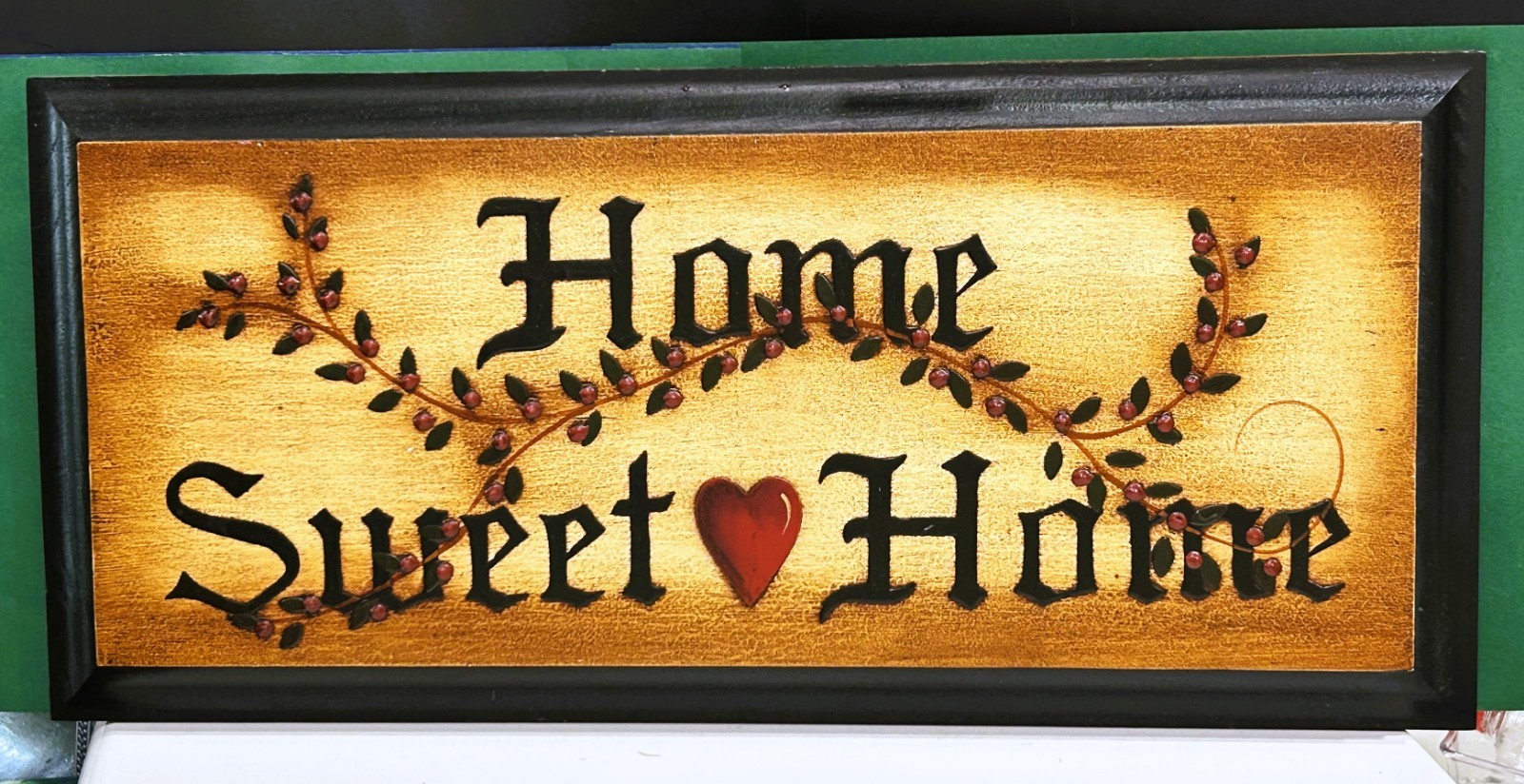 AMISH HANDCRAFTED 3d CARVED  WALL PLAQUE  HOME SWEET HOME  20\