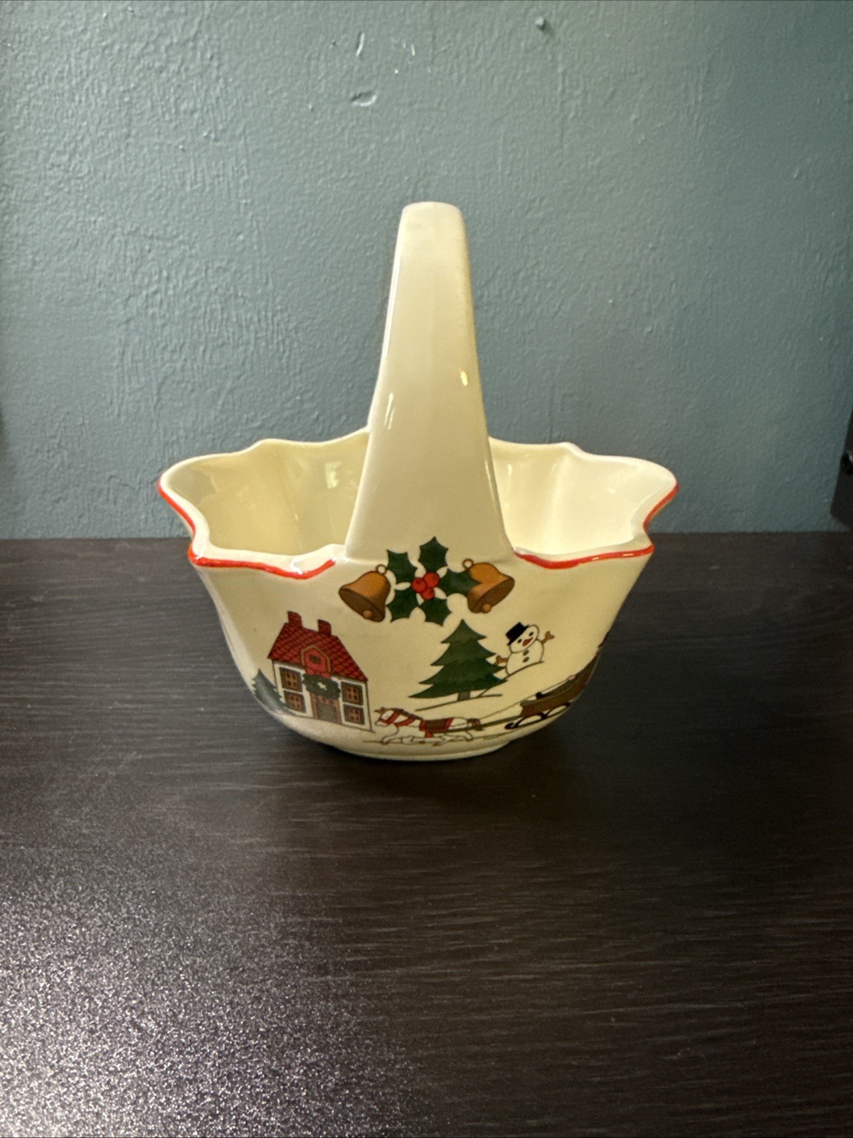 Vintage Jamestown The Joy Of Christmas Basket/candy Dish Vintage Jamestown The Joy Of Christmas Basket/candy Dish