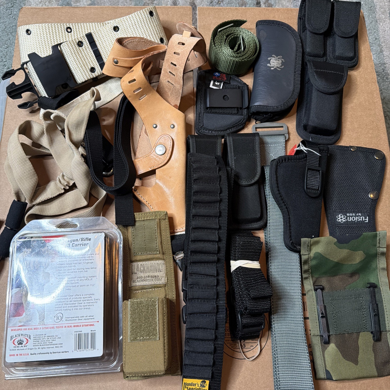Bianchi, Ace case SPYDERCO, Holsters, Ammo Pouches, Belts Carriers Tactical Lot