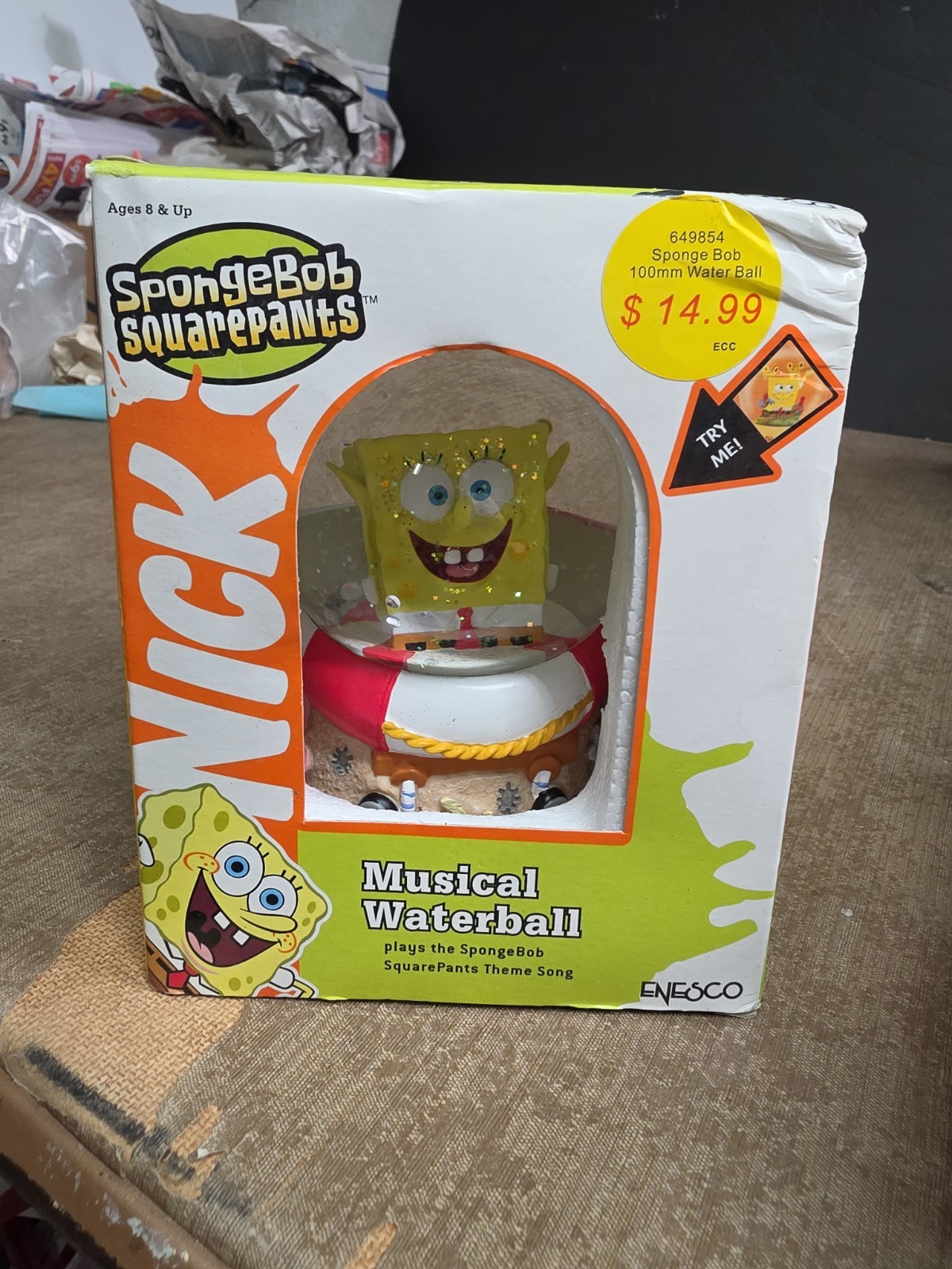 2003 Enesco SpongeBob Squarepants Musical Snow Globe Theme Song - Works Mint