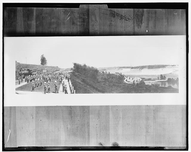 Niagara Falls Ontario Queen Victoria Park 1900s Crowd Overlook Panorama