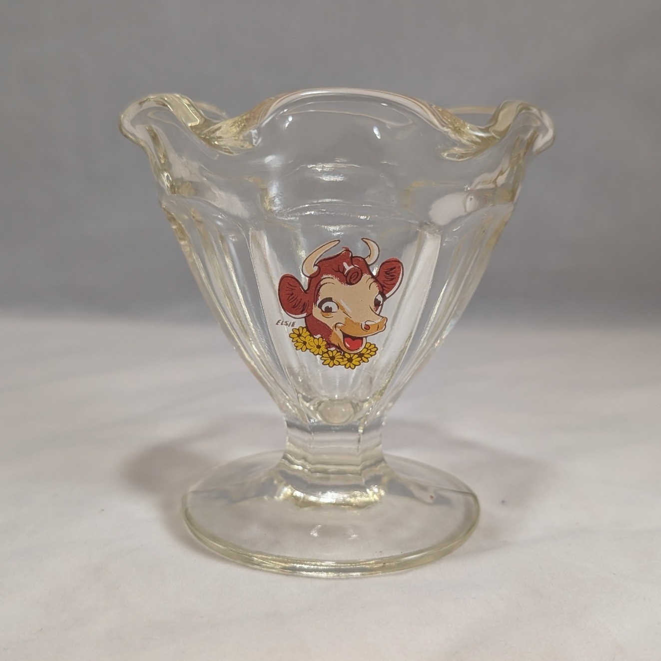 Vintage Borden Elsie the Cow Glass Sundae Dish Pedestal Dessert Bowl Clear Vintage Borden Elsie the Cow Glass Sundae Dish Pedestal Dessert Bowl Clear