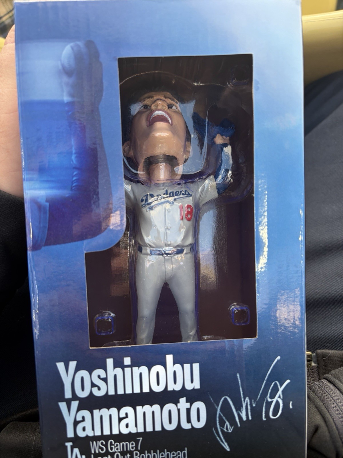 Yamamoto Last Out Bobble head Yamamoto Last Out Bobble head