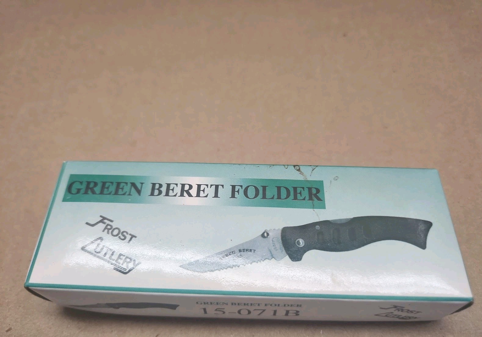 Collectors Knife - Frost Cutlery Green Beret Folder Pocket Knife 15-071B Collectors Knife - Frost Cutlery Green Beret Folder Pocket Knife 15-071B