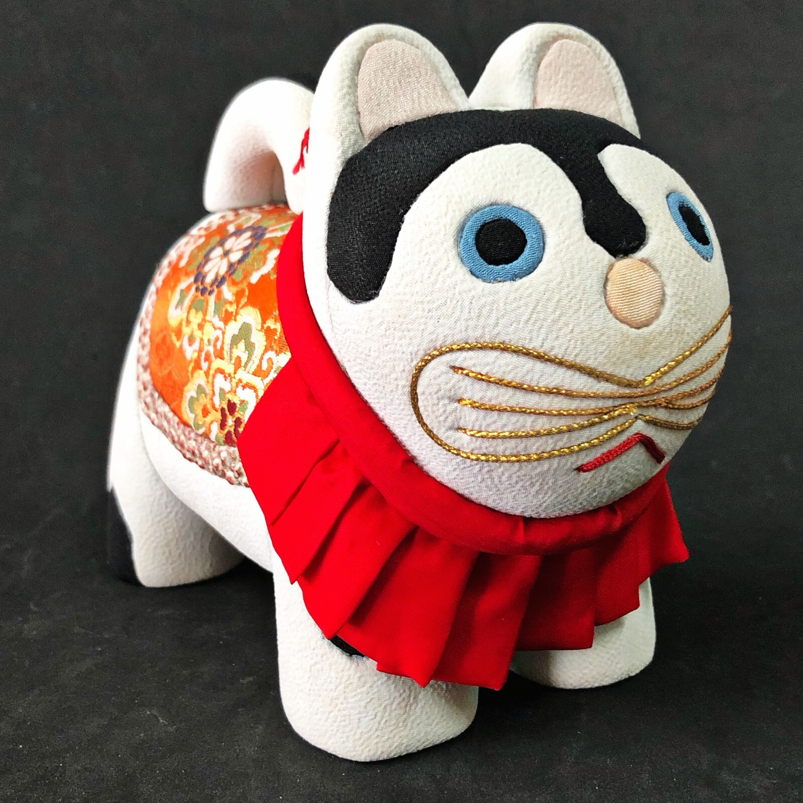 Japanese Inu Hariko Dog Okimono Hand Craft Art Folk Toy Ornaments Lucky Charm H4