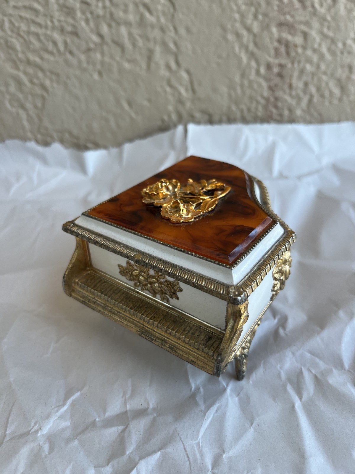 Vintage Sankyo Japanese Grand Piano Music and Trinket Box Gold Tone - Works