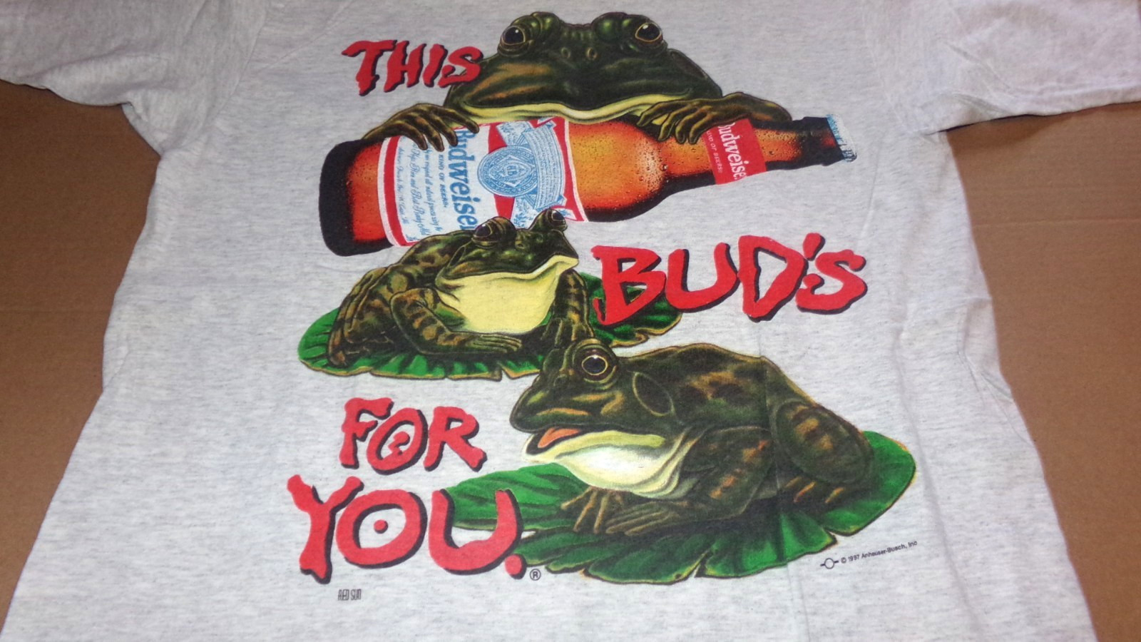 Vintage 90s Budweiser “This Bud’s for You” Frog Promo L Tee shirt 1996 Gildan