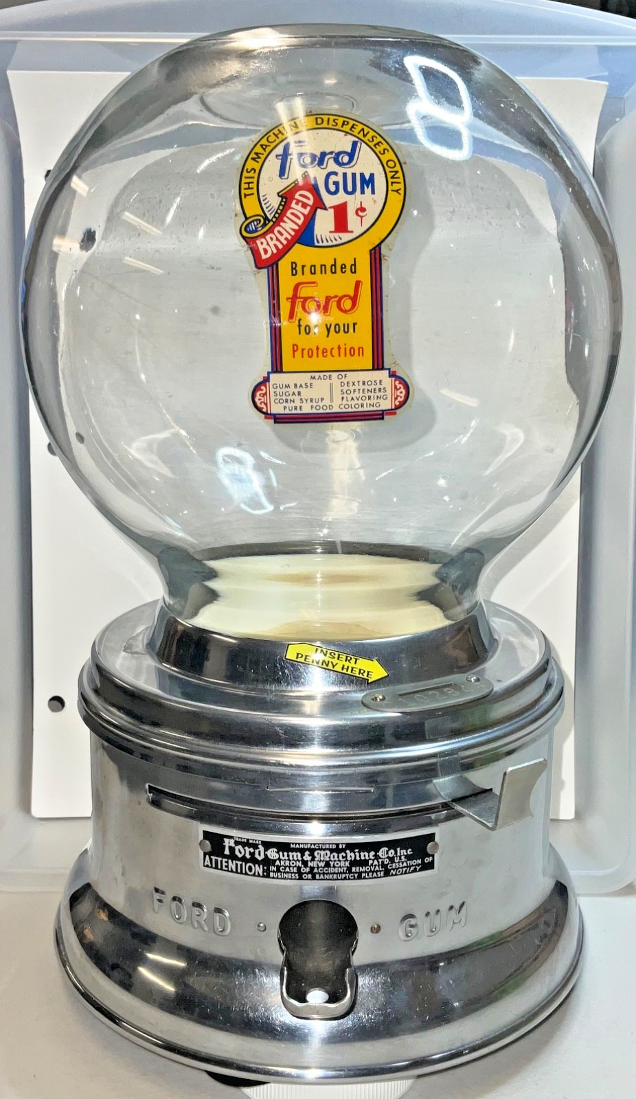 Vintage 1940's Ford Gumball Machine with rare Chiclets Bezel. Pennies only.