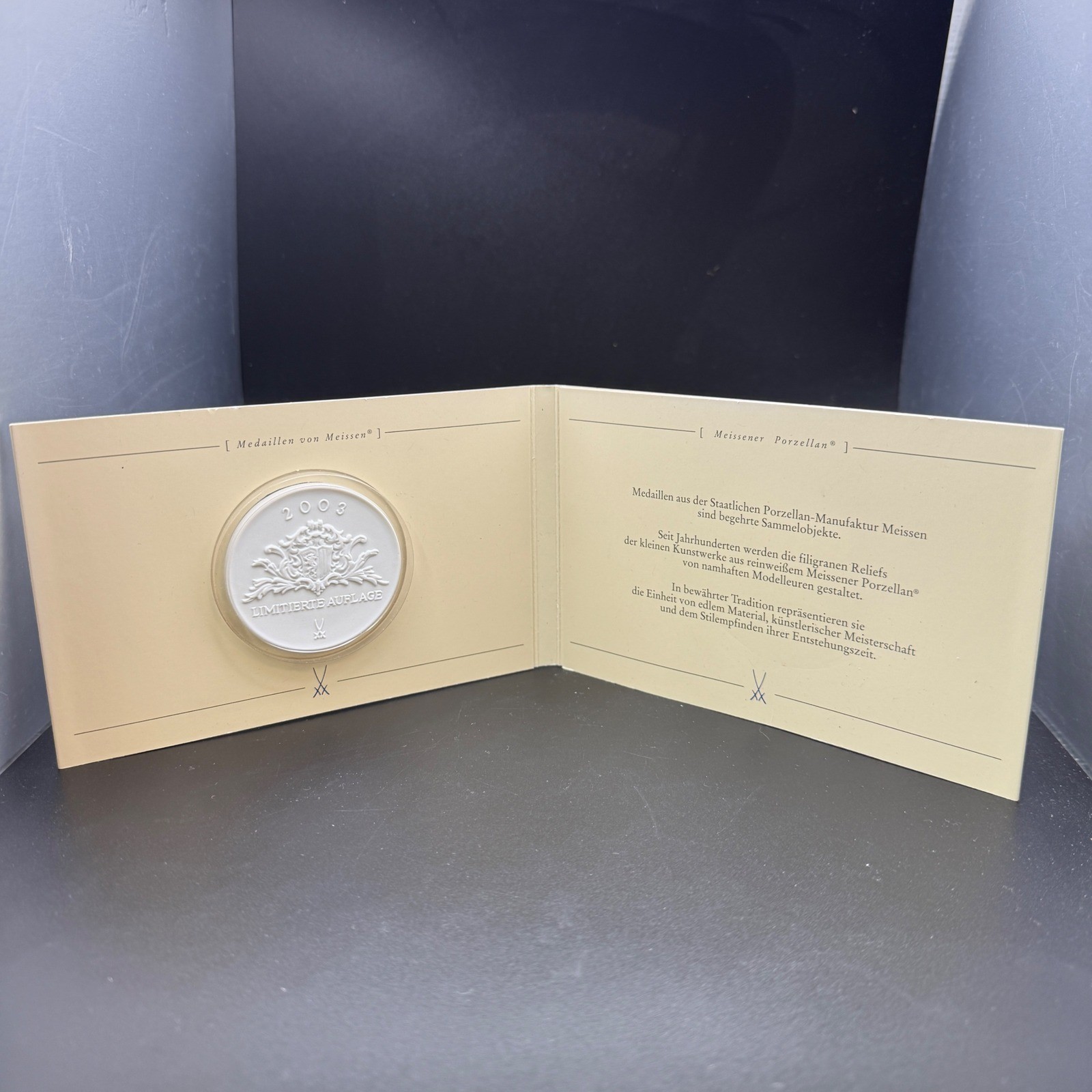 Meissen Porcelain 2003 Limited Edition Medal Radisson SAS Gewandhaus Dresden