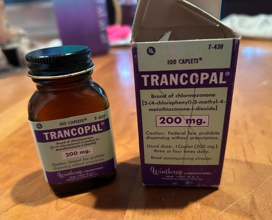 Vintage Winthrop Laboratories Trancopal Empty Glass Medicine Bottle W/Box Vintage Winthrop Laboratories Trancopal Empty Glass Medicine Bottle W/Box