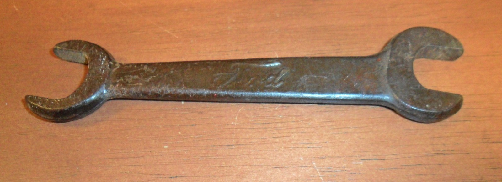 Vintage, Original FORD MODEL T, T-1917 Open End Wrench \'1\' 11/16\