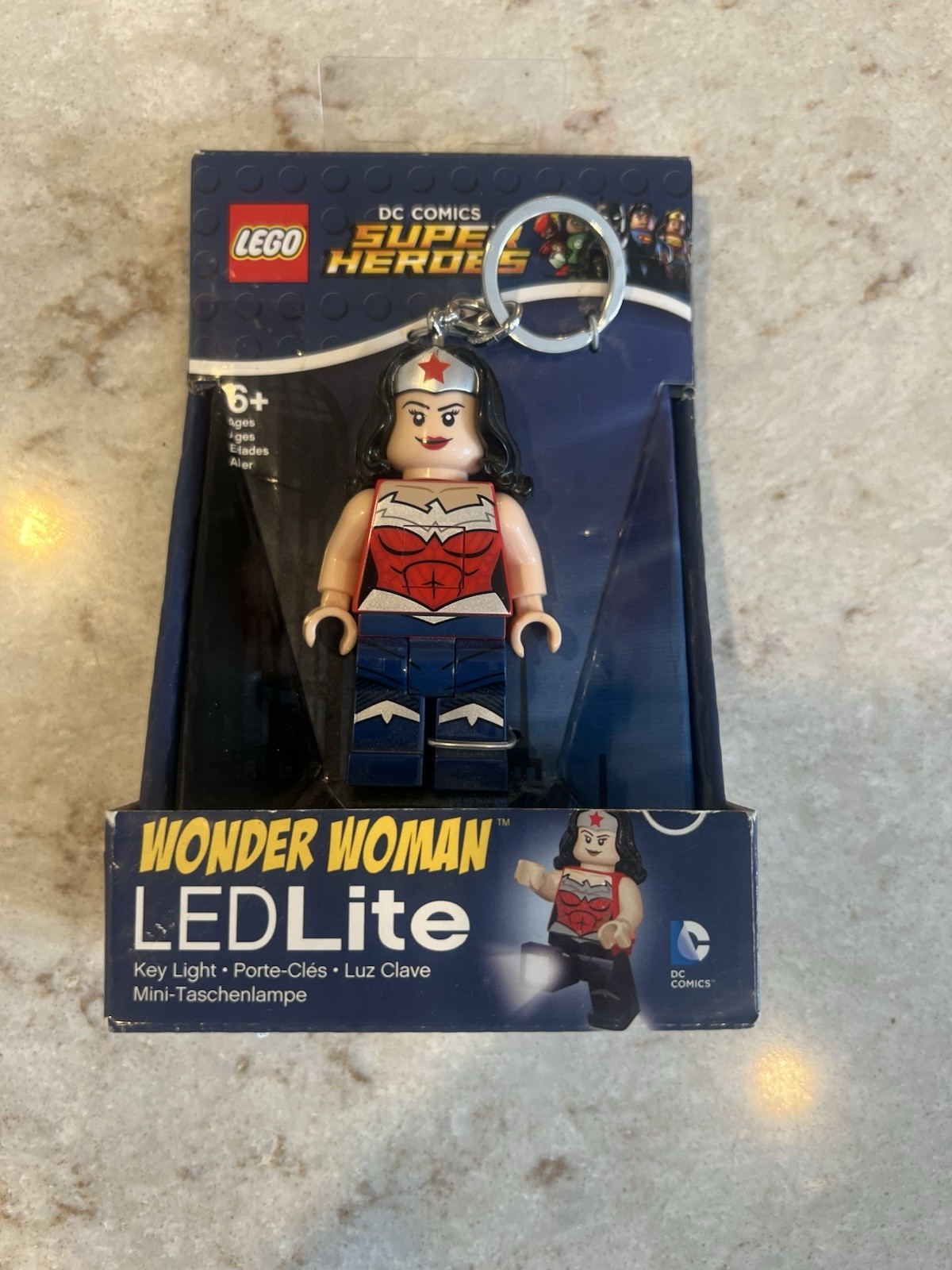 NEW LEGO Wonder Woman Key Light LED Lite Keychain DC Comics Super Heroes D5 NEW LEGO Wonder Woman Key Light LED Lite Keychain DC Comics Super Heroes D5