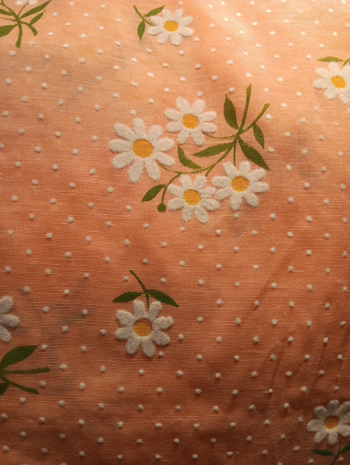 Vtg Sheer Dot  Flocked  Fabric Peach & White Daisy  Flowers  2 yds & 26 