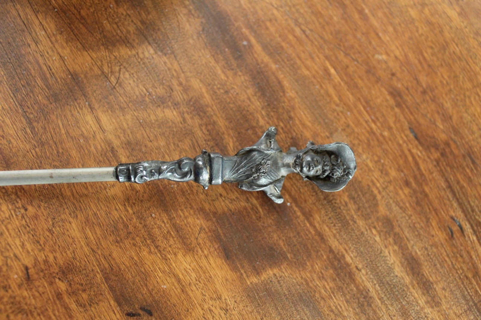 VTG ANTIQUE  3 D VICTORIAN ? LADY BUST METAL HANDLE LETTER OPENER SPELTER ?