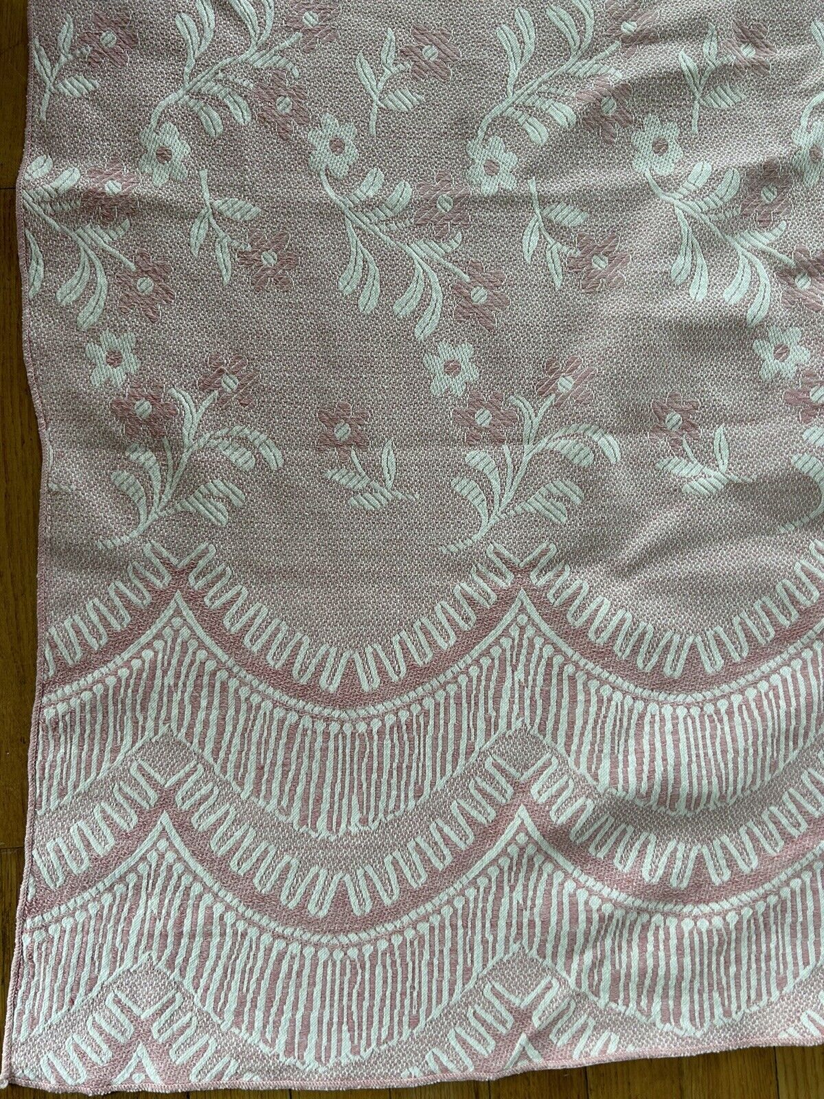 vintage cotton woven bedspread coverlet Pink Floral Cream 1930s 1940s