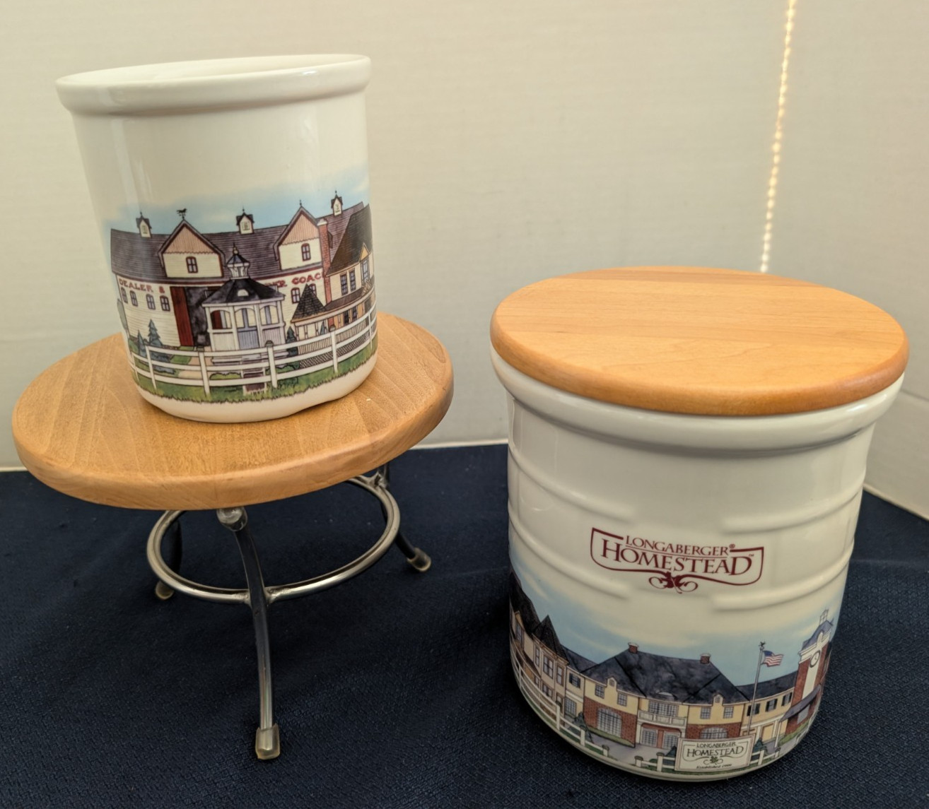 Longaberger Homestead Set of 2 Pottery Crocks 5th Anniversary Longaberger Homestead Set of 2 Pottery Crocks 5th Anniversary