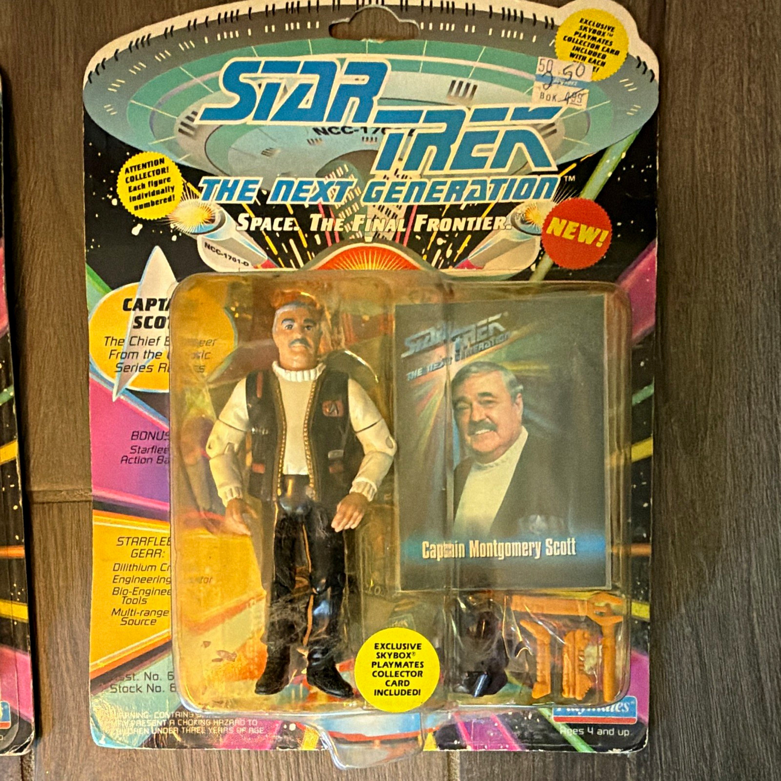 Playmates Vintage Star Trek The Next Generation Captain Montgomery Scott Figure