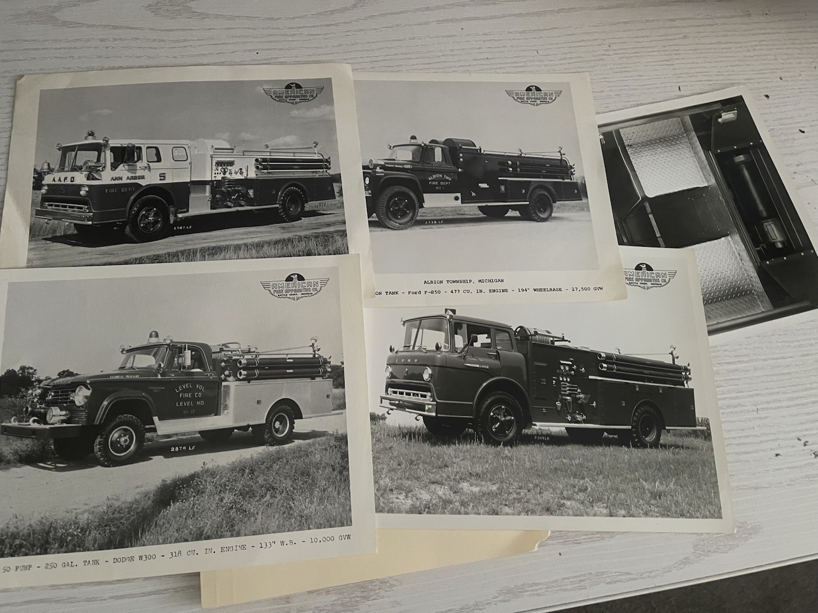 American Fire Apparatus photos (17) Vintage American Fire Apparatus photos (17) Vintage