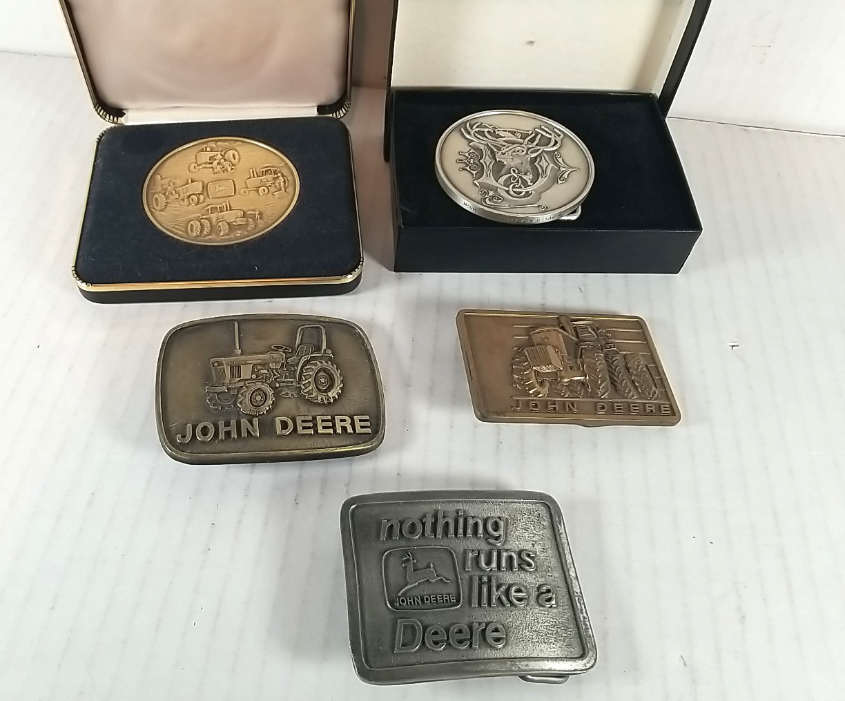 5 Vintage John Deere Belt Buckles 4 NEW Old Stock 5 Vintage John Deere Belt Buckles 4 NEW Old Stock