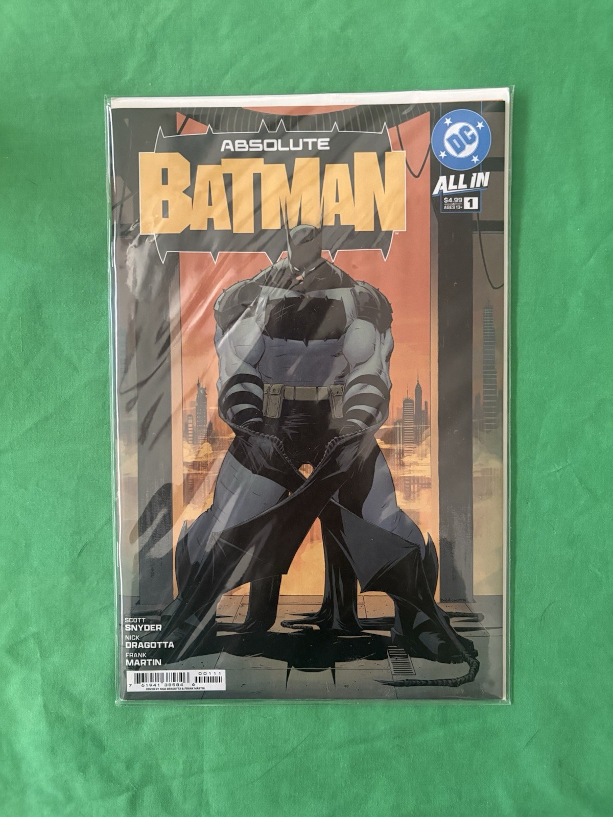 DC Absolute Batman #1 First Print Cover A