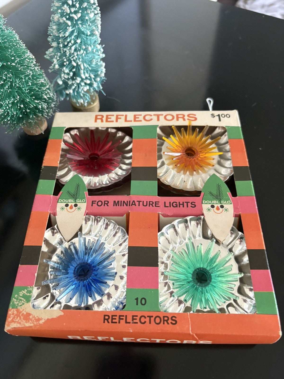 NOS Vintage Tinsel & Plastic Flower Christmas Light Reflectors 1968 ITALY NOS Vintage Tinsel & Plastic Flower Christmas Light Reflectors 1968 ITALY