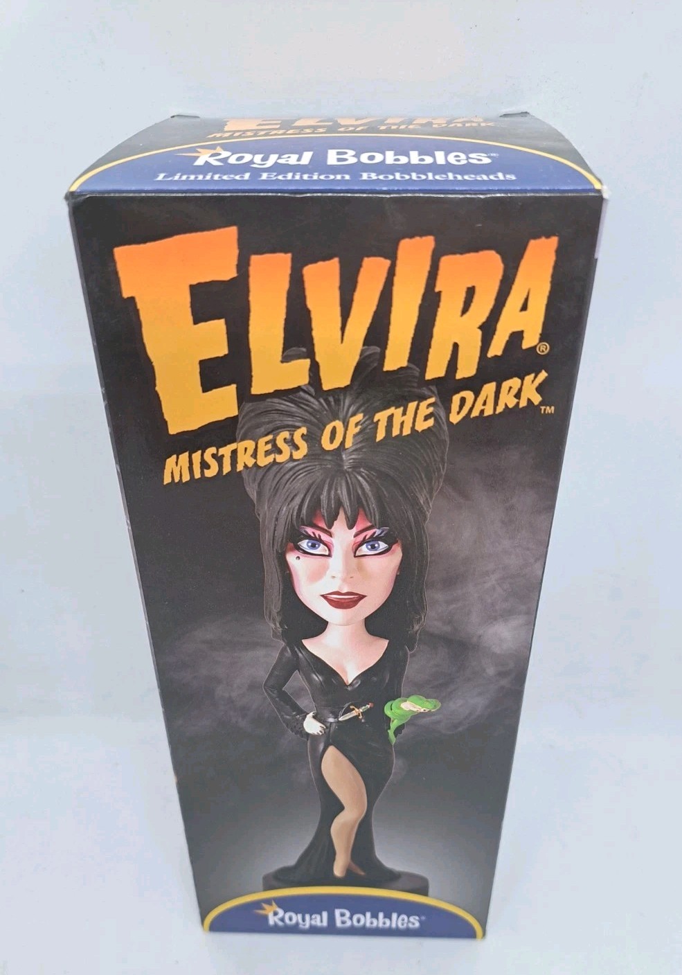 Royal Bobbles Elvira Mistress Of The Dark Bobblehead Black Dress Figure 2016 NIB