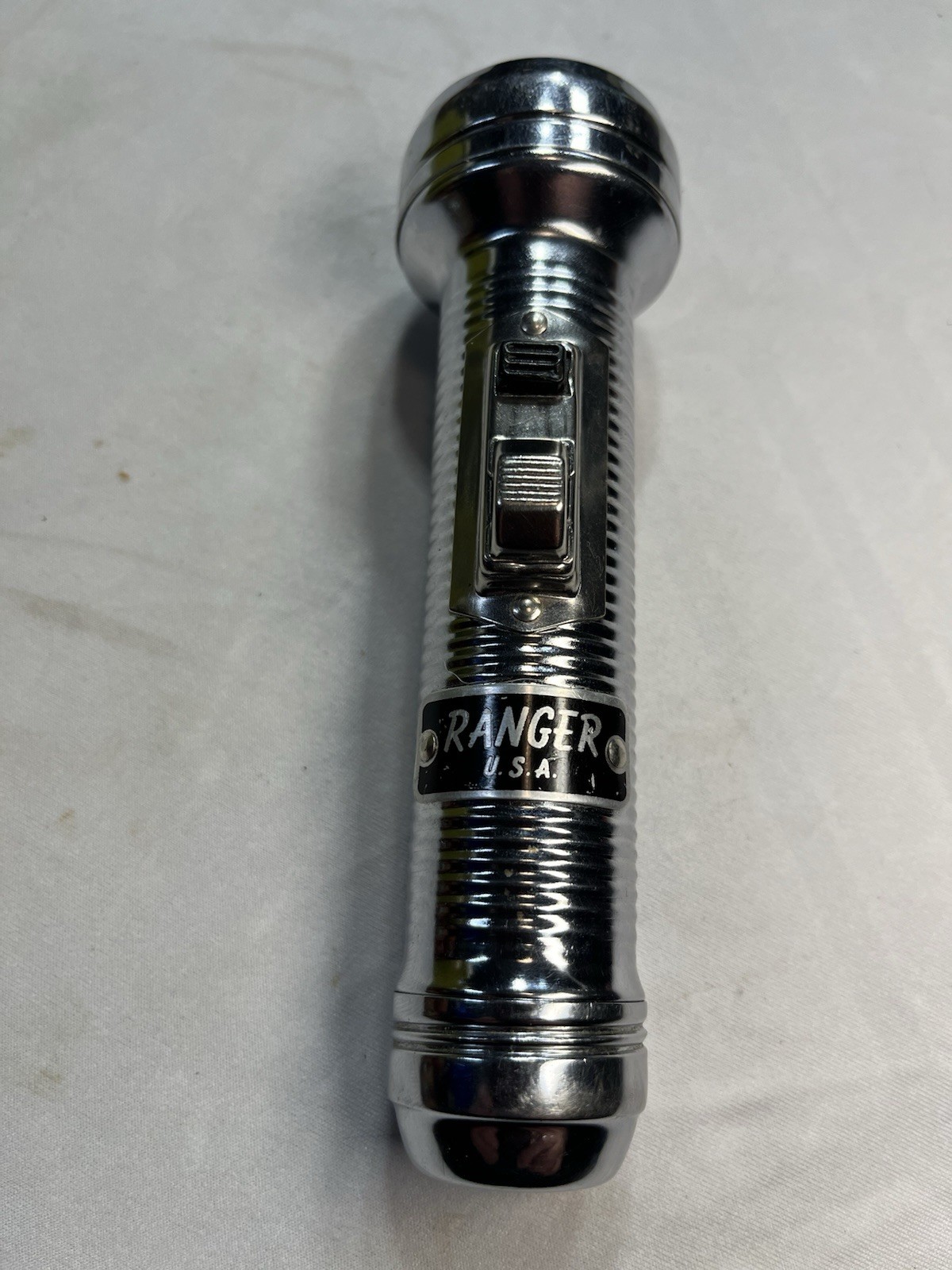 Vintage Ranger Chrome Metal Flashlight C-Cell Powered 6.25 Vintage Ranger Chrome Metal Flashlight C-Cell Powered 6.25