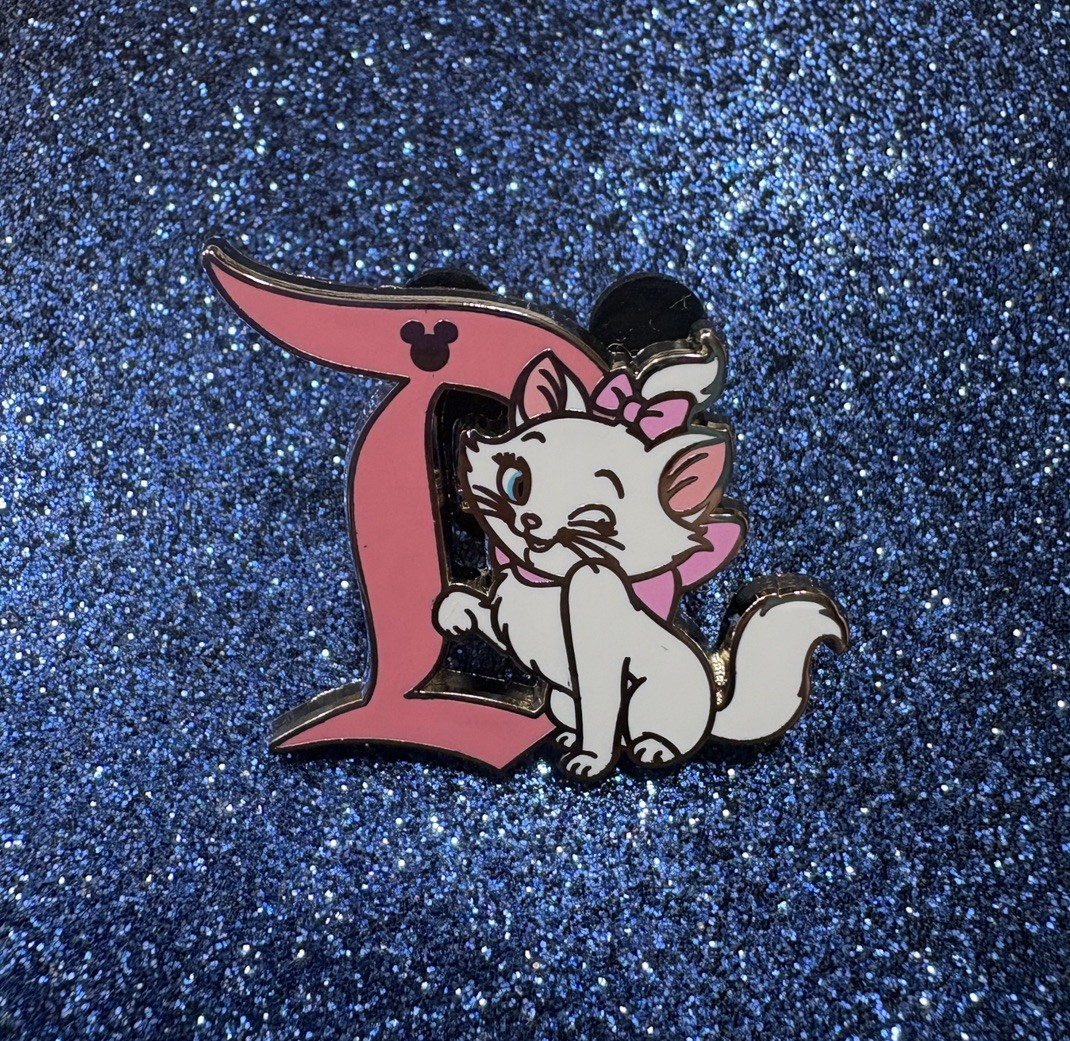 DLR Marie Aristocats Disneyland D Characters Hidden Mickey 2024 Disney Pin
