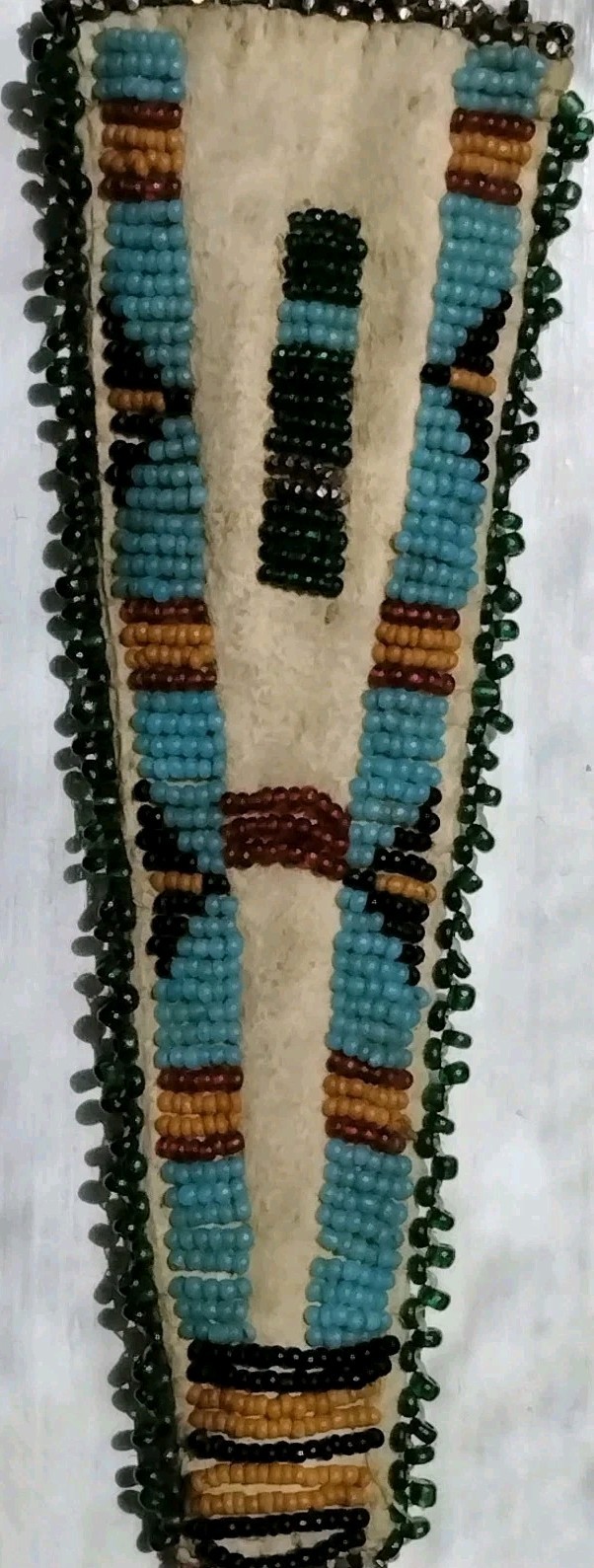 1920\'s Native American Central Plains Beaded Scissors Case 5x2\