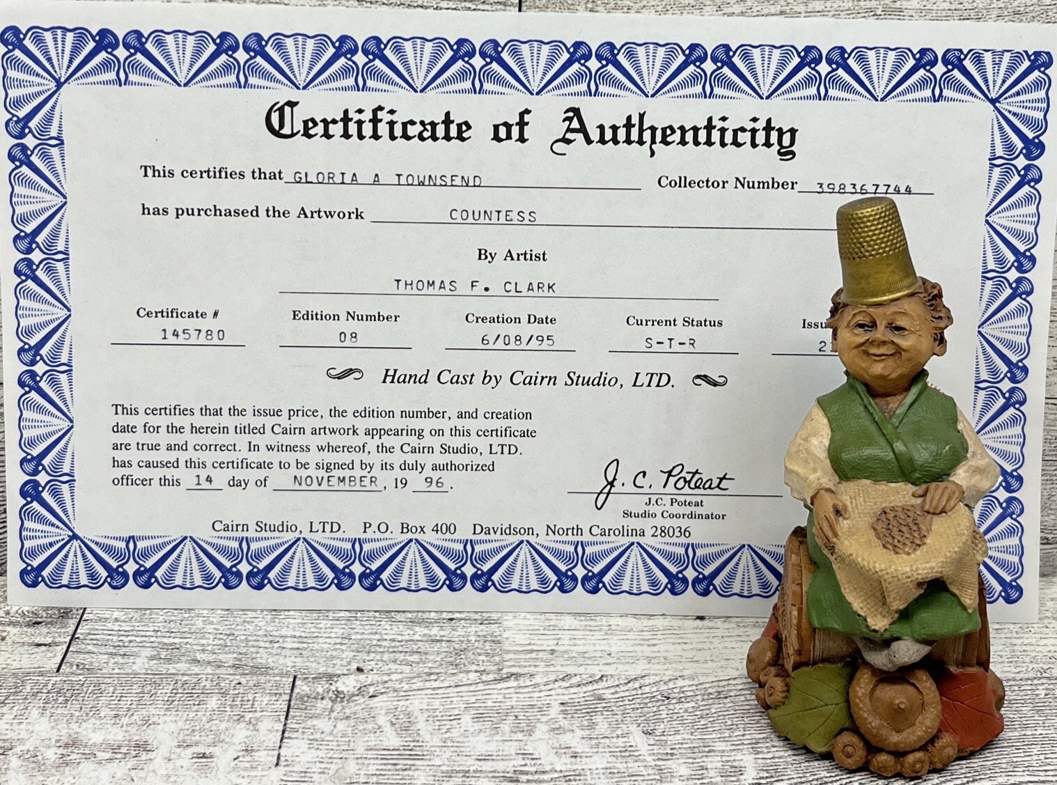 Countess-R 1995 Tom Clark Gnome Cairn Studio Item #5281 Ed #8 Countess-R 1995 Tom Clark Gnome Cairn Studio Item #5281 Ed #8