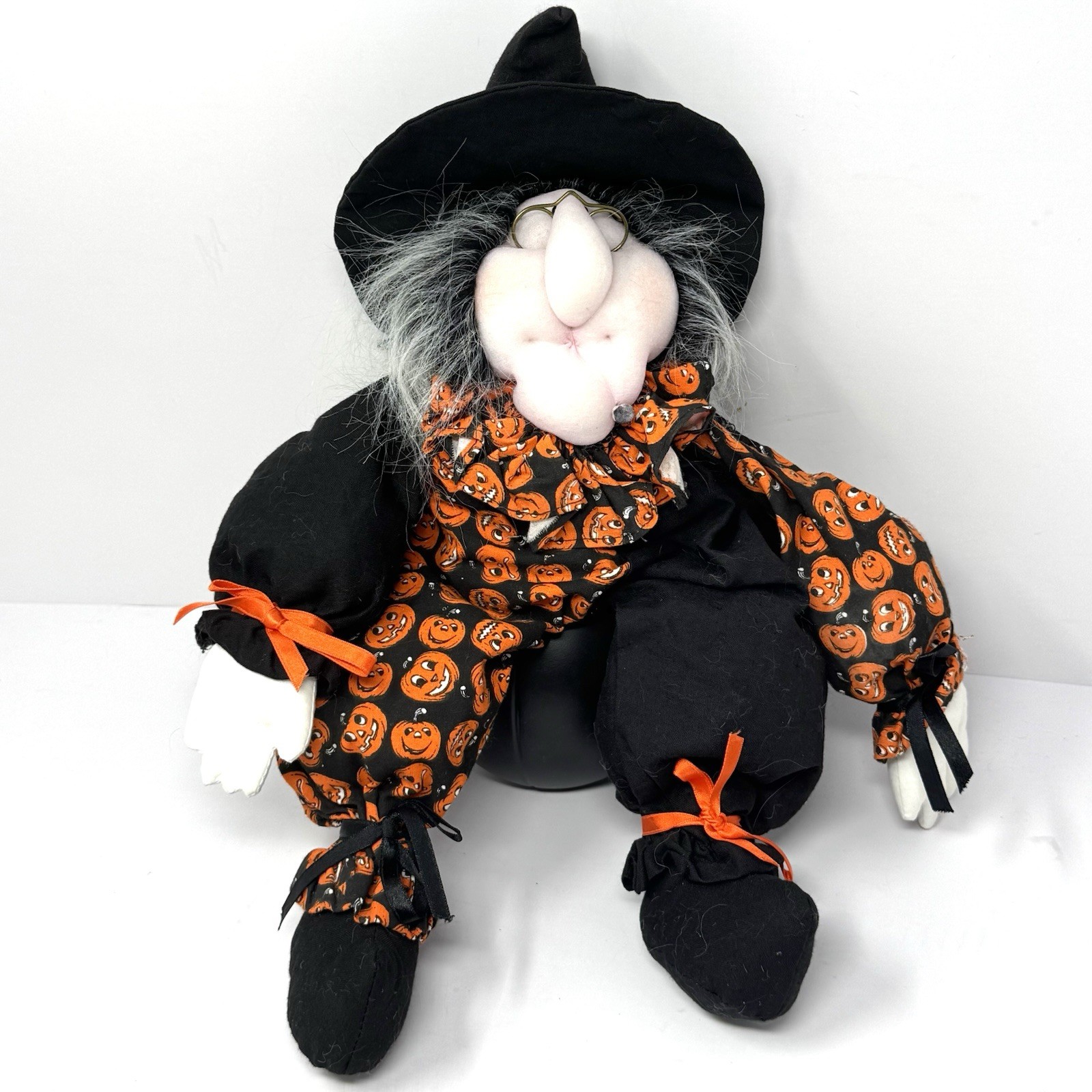 NEW Vintage 90s Halloween Witch Doll Sculpted Face  Weighted Shelf Sitter 16”