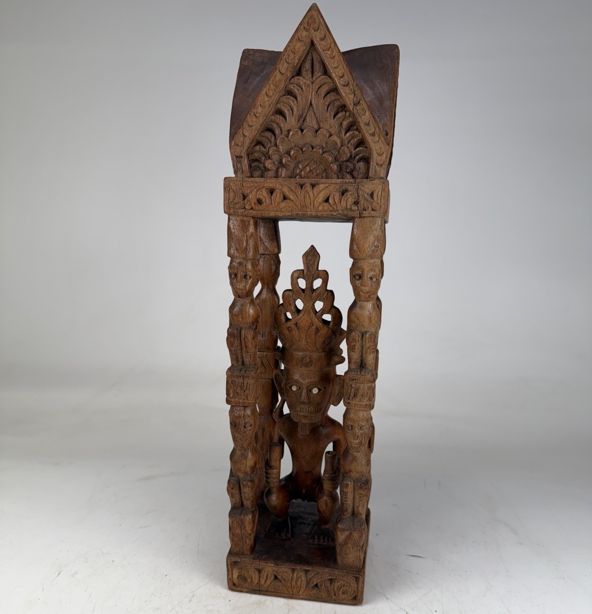 Antq Balinese Indonesian Carved Wood Temple Shrine Tower Guardian Figure Statue Antq Balinese Indonesian Carved Wood Temple Shrine Tower Guardian Figure Statue