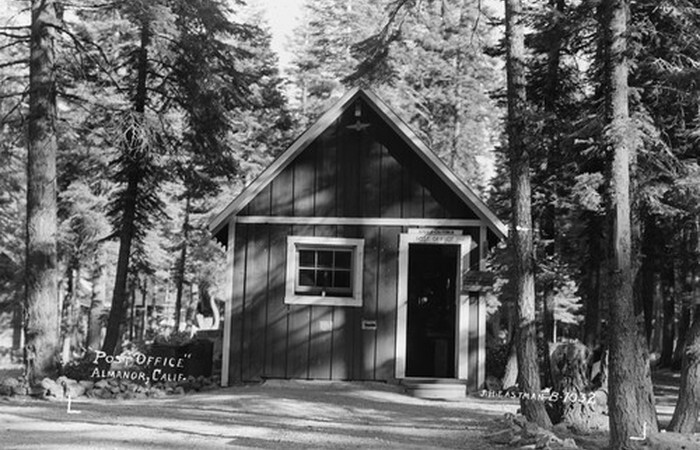 Post Office Almanor California 1950s view OLD PHOTO Post Office Almanor California 1950s view OLD PHOTO