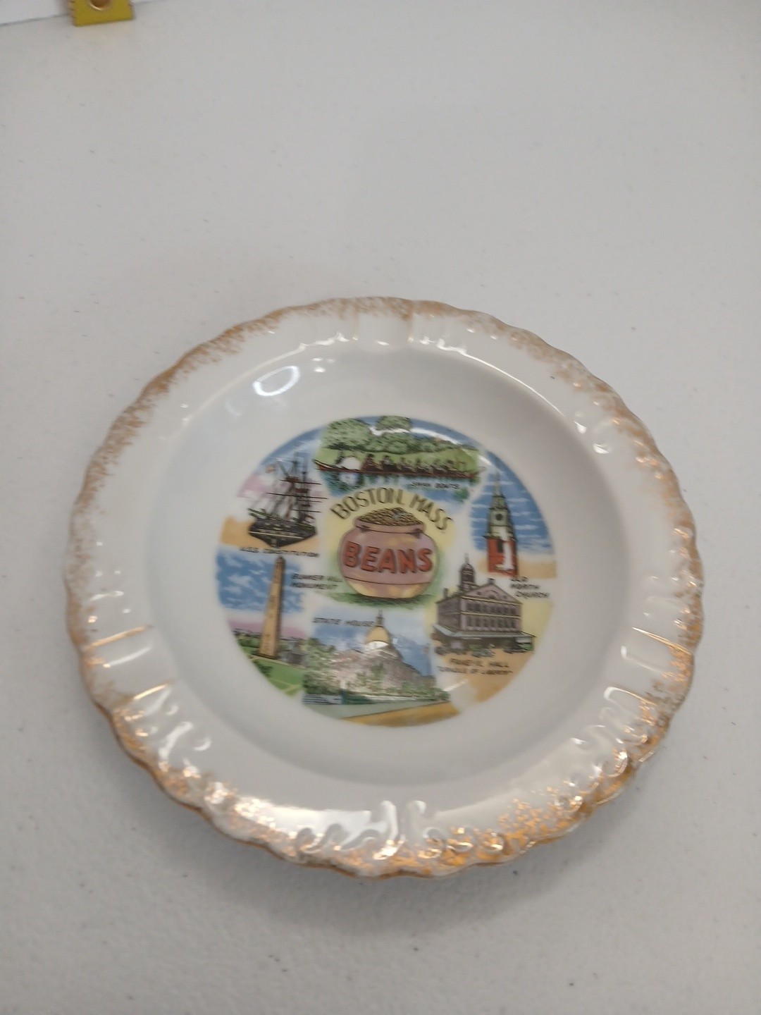 Vintage Boston Mass Beans Souvenir Ashtray Ceramic Gold Trim Scalloped 5\ Vintage Boston Mass Beans Souvenir Ashtray Ceramic Gold Trim Scalloped 5\