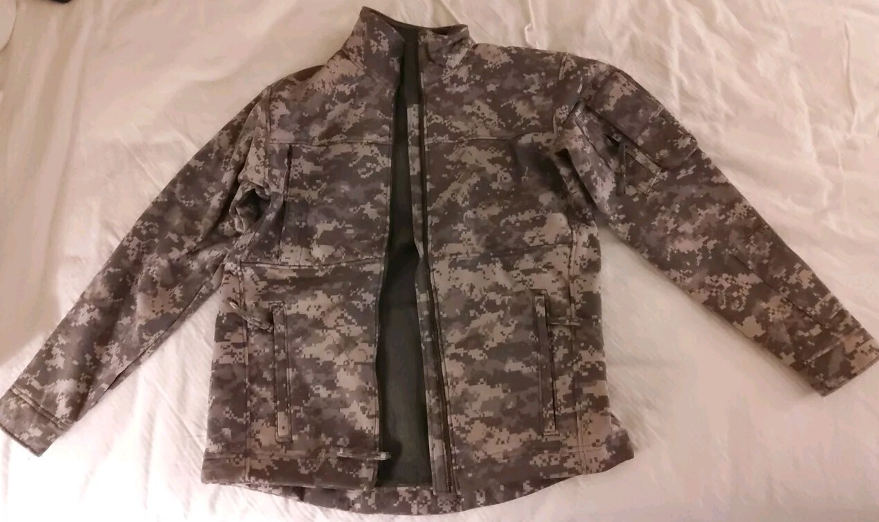 NWOT Medium Massif Army Elements Jacket Military Fire Resistant Cold Weather NWOT Medium Massif Army Elements Jacket Military Fire Resistant Cold Weather