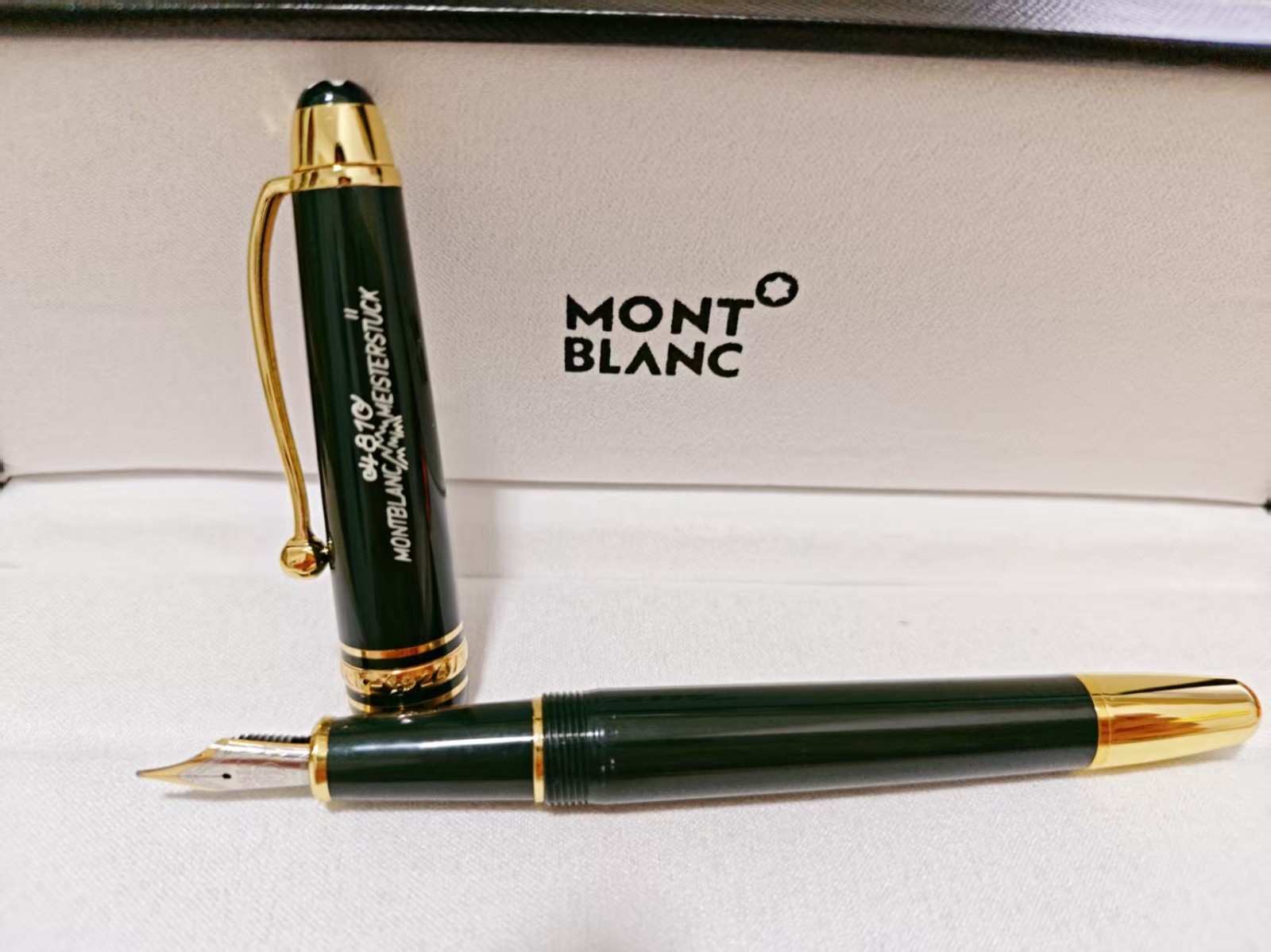 Mont.blanc Dark Jade Green Meisterstück Luxury Fountain Pen Gold Trim w/ Box