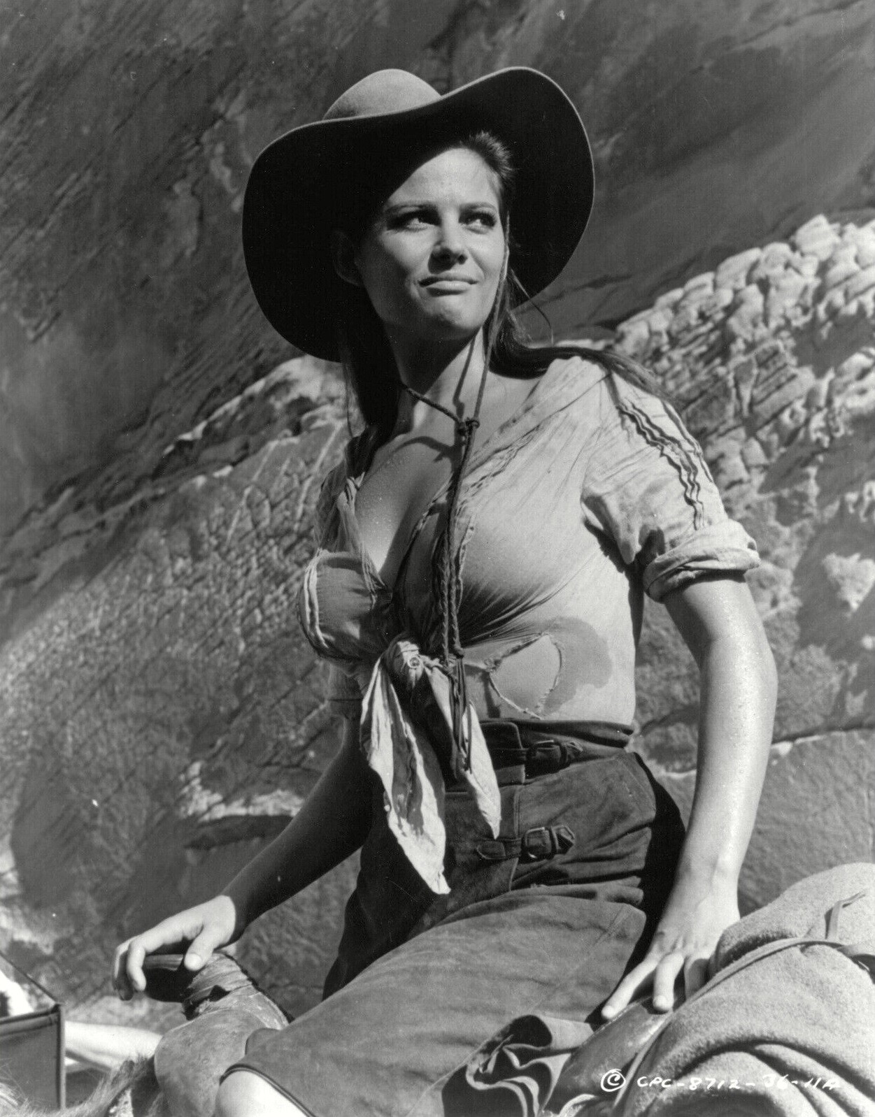 Claudia Cardinale Super Hot Cowgirl 4x6 Picture Celebrity Print Claudia Cardinale Super Hot Cowgirl 4x6 Picture Celebrity Print