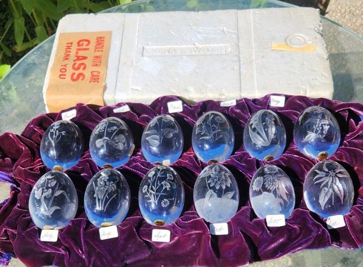 Set (12) Vintage Ekena's Lead Crystal Egg Paperweights Flowers of The Months 3