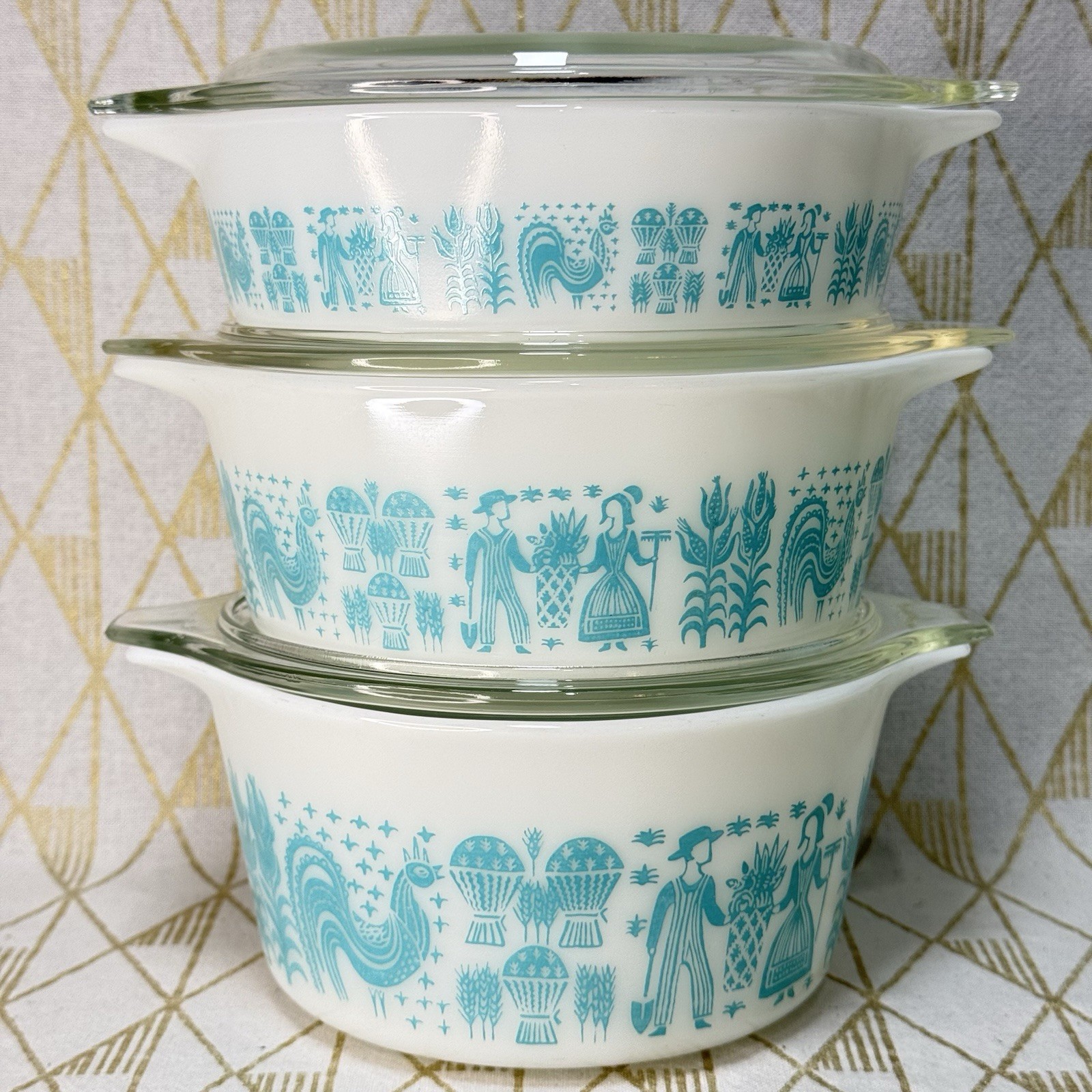 Pyrex Amish Butterprint Turquoise on White Stamp Program 473 472 471 Full Set Pyrex Amish Butterprint Turquoise on White Stamp Program 473 472 471 Full Set