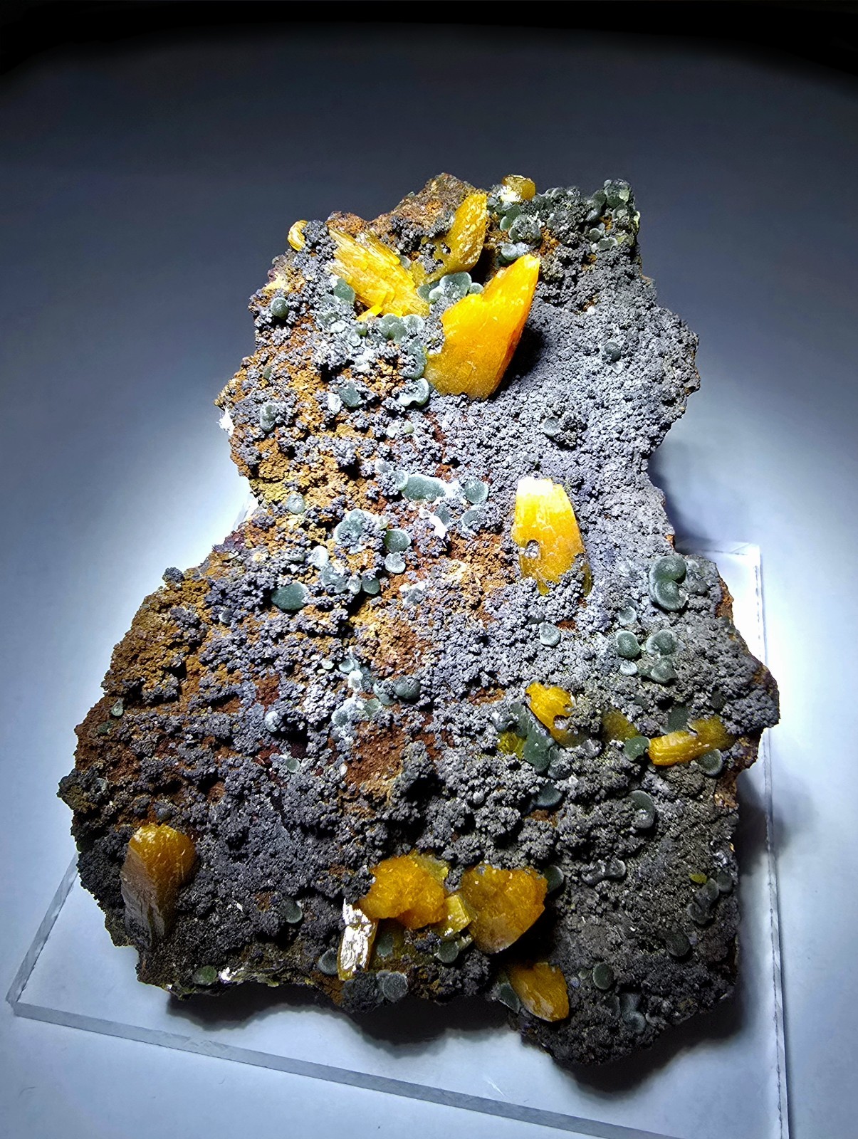 SWEETCombo Yellow Wulfenite Green Mimetite crystals Ojuela mine Mexico G2U SWEETCombo Yellow Wulfenite Green Mimetite crystals Ojuela mine Mexico G2U