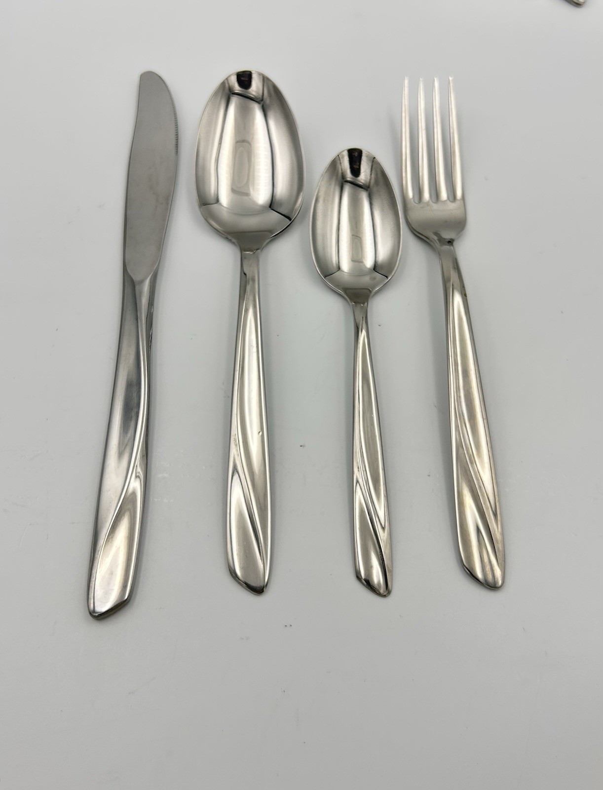 33 Pieces Insico FINLANDIA Stainless International IS USA Service For 7 + Extra
