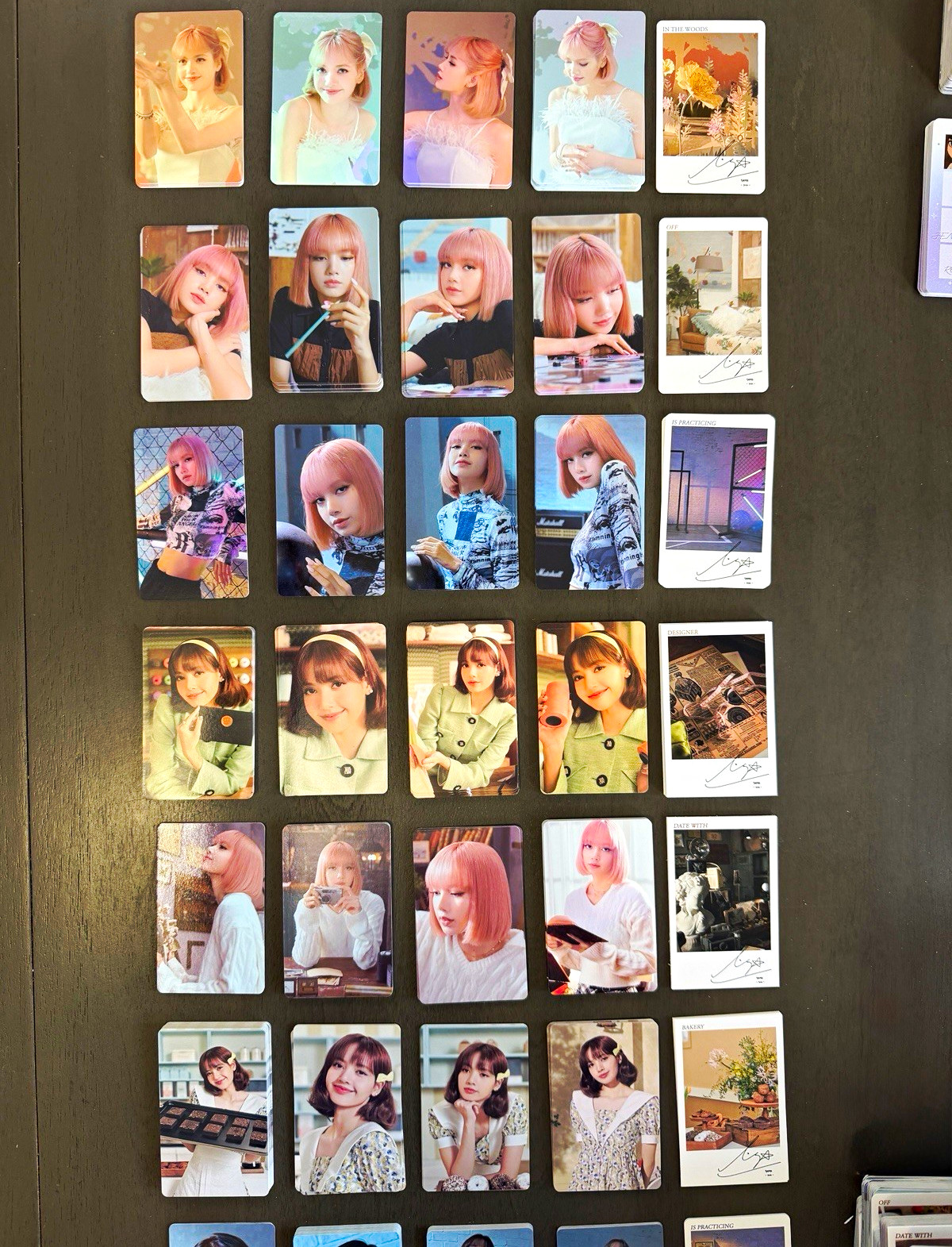 BLACKPINK The Game LISA Official Photocards (BPTG)
