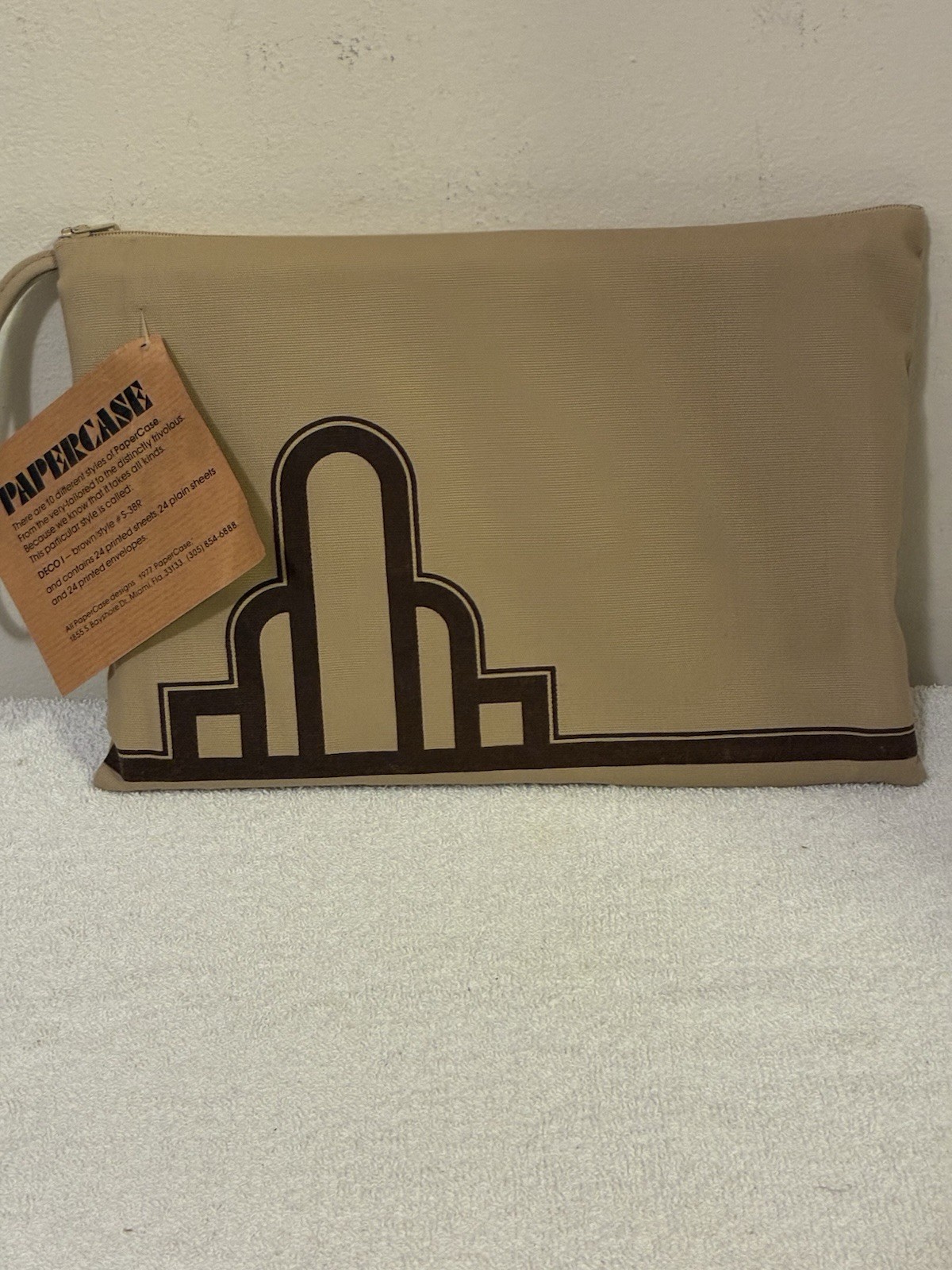 Vintage 1970’s Papercase Stationary Totecase set- Art Deco Skyline Design Vintage 1970’s Papercase Stationary Totecase set- Art Deco Skyline Design