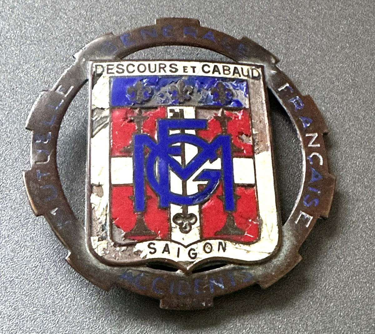Vintage SAIGON  Automobile Car Club Badge  FRANCE Insurance ? DESCOURS et CABAUD