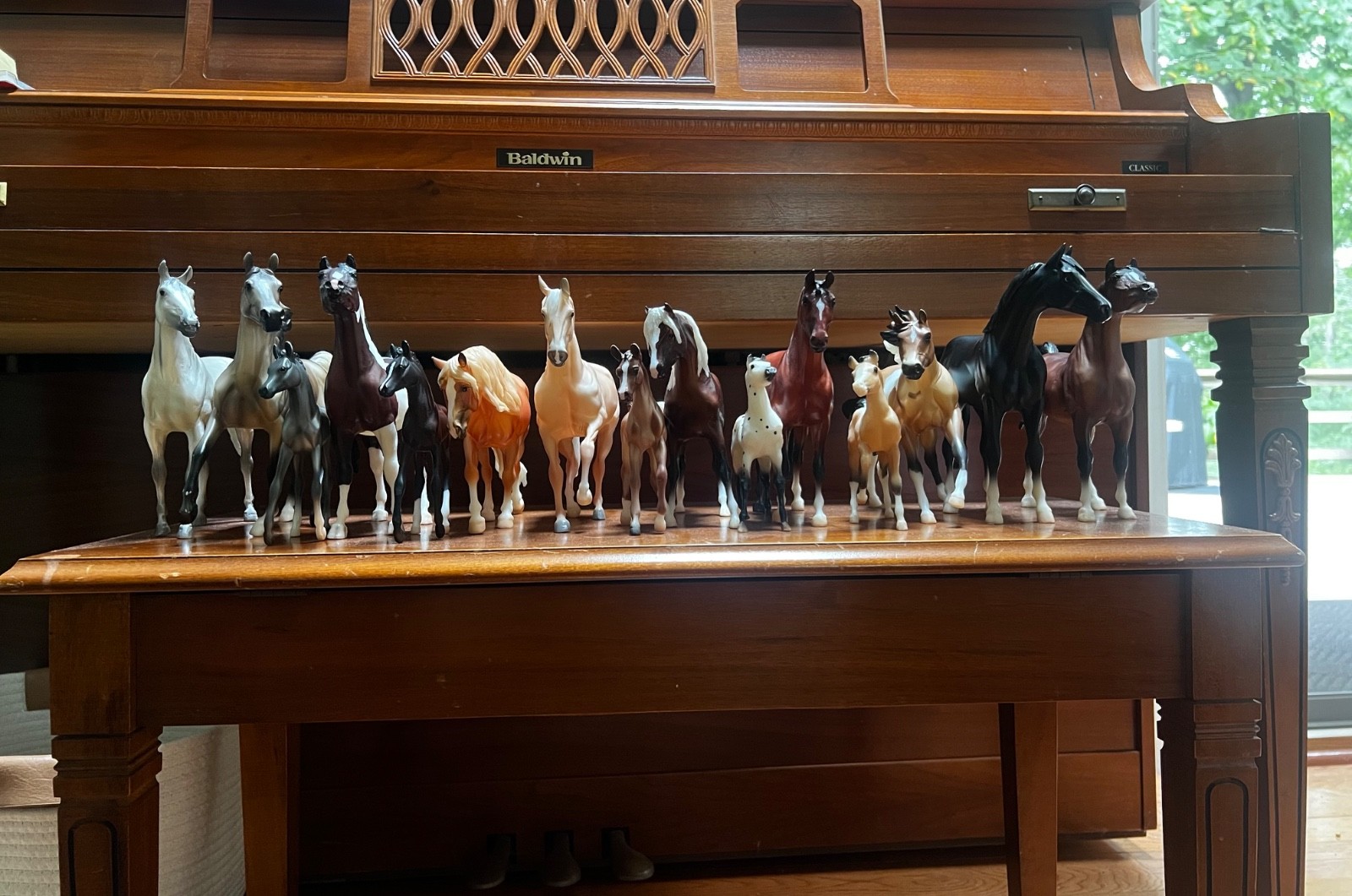 Lot of  16 Used Classic Breyer Horses