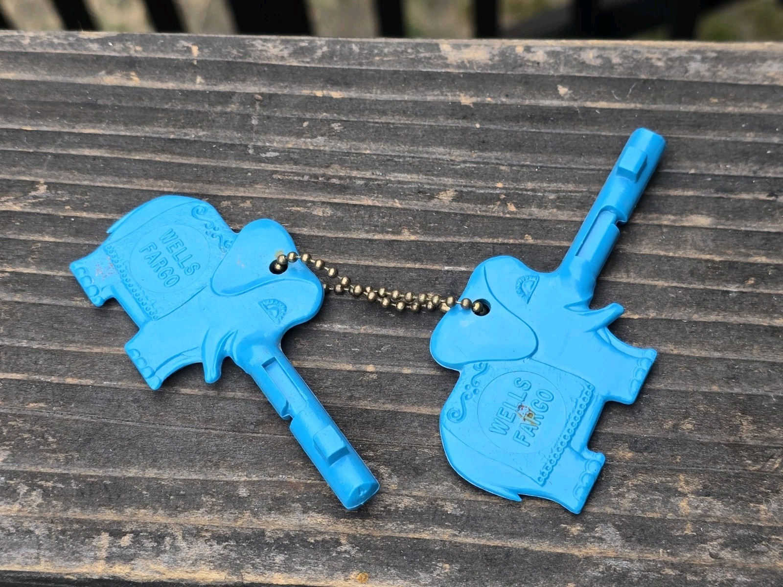 Vtg. Wells Fargo Blue Elephant Key to The San Francisco Zoo Keychain Lot of 2