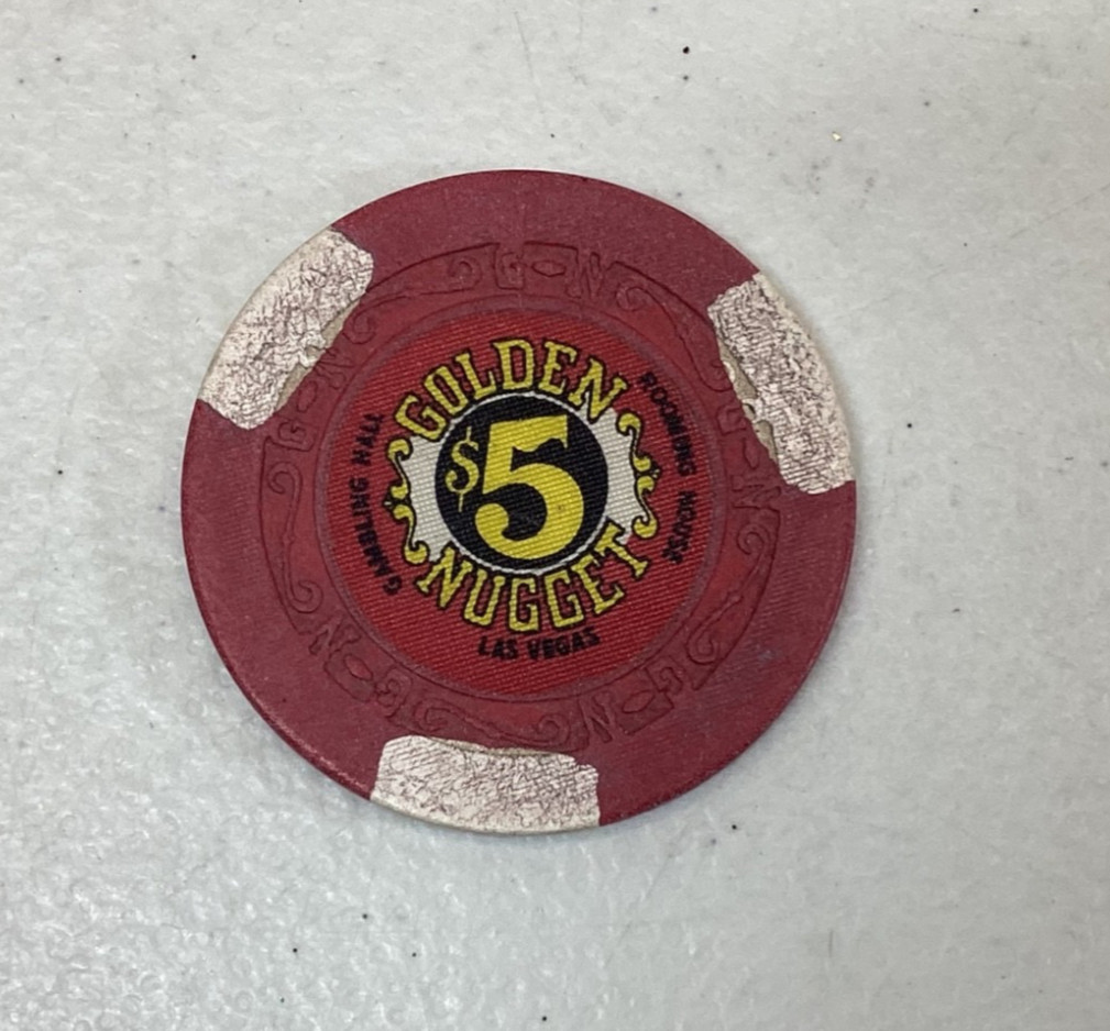 Golden Nugget Gambling Hall & Rooming House $5 Gaming Chip Las Vegas Vtg '60/70s Golden Nugget Gambling Hall & Rooming House $5 Gaming Chip Las Vegas Vtg '60/70s