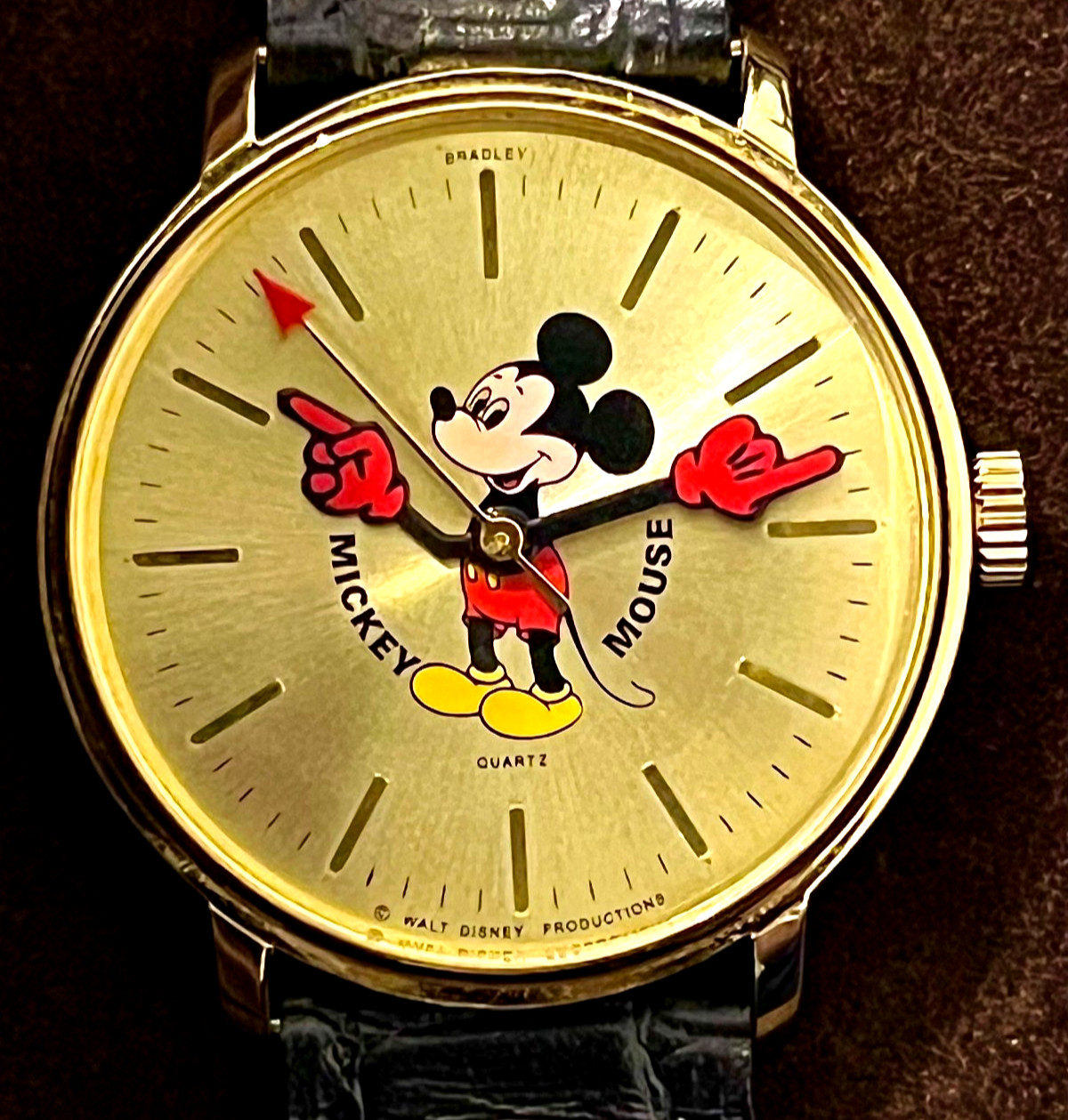 Vintage 1970s Bradley Disney Mickey Mouse Watch | Rare | Swiss | Complete Set Vintage 1970s Bradley Disney Mickey Mouse Watch | Rare | Swiss | Complete Set