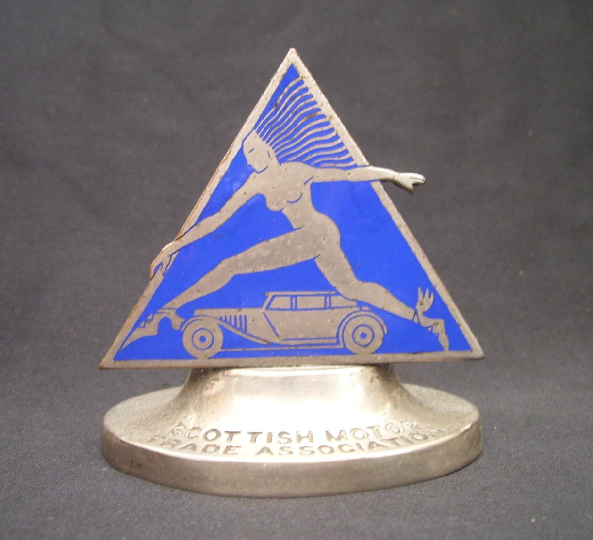 VINTAGE 1940s SCOTTISH MOTOR TRADE ASSOCIATION MASCOT ~ ART DECO GEN SEC FAIRLEY
